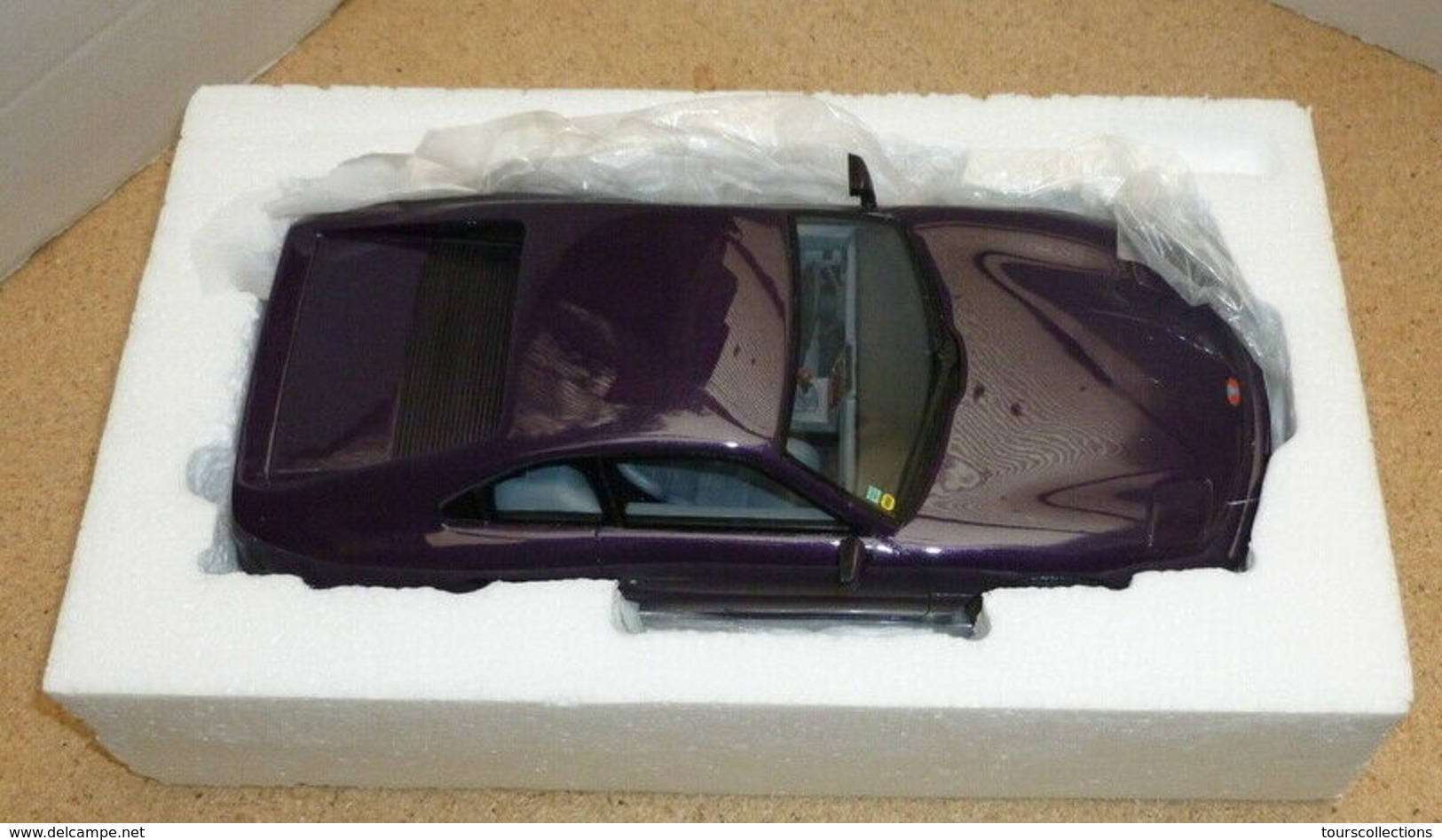 VENTURI 300 ATLANTIQUE VIOLET PURPLE , Voiture Miniature OTTO (de Marque Ottomobile) échelle 1:18 En BOITE 1/18 - Otros & Sin Clasificación