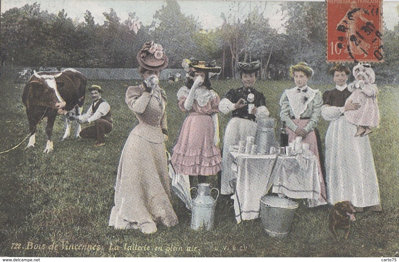 Santé - Lait Frais - Vache Traite - Mode Femmes - Bois De Vincennes Laiterie - Santé