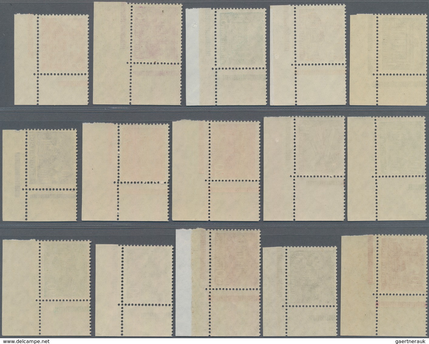 Berlin: 1949, Bauten I, Komplett Als Postfrischer Satz Aus Der Bogenecke Unten Rechts, Dabei 1 DM Fl - Covers & Documents