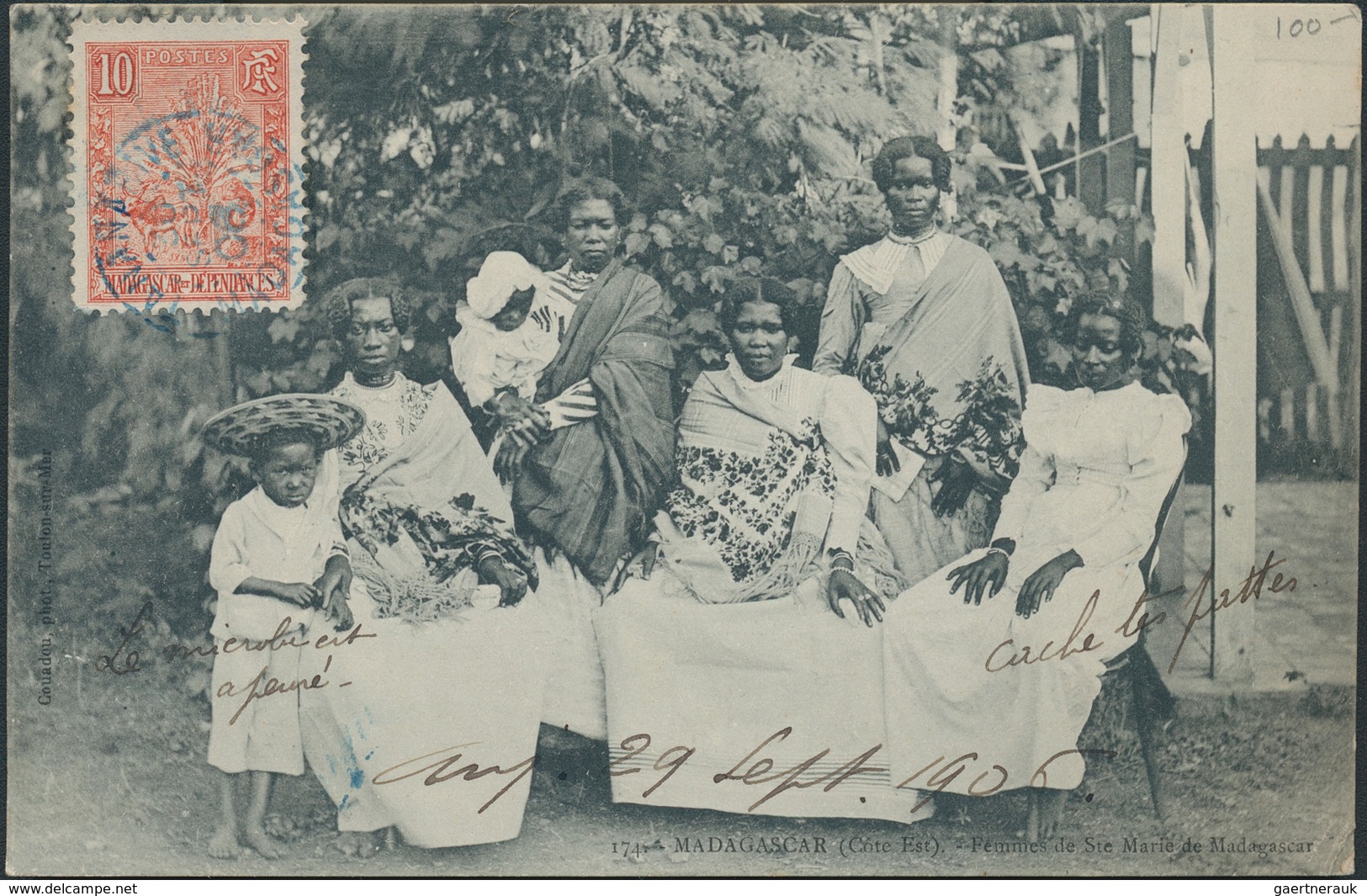 Ansichtskarten: Alle Welt: AFRIKA / MADAGASKAR, Kleine Schachtel Mit 100 Historischen Ansichtskarten - Unclassified