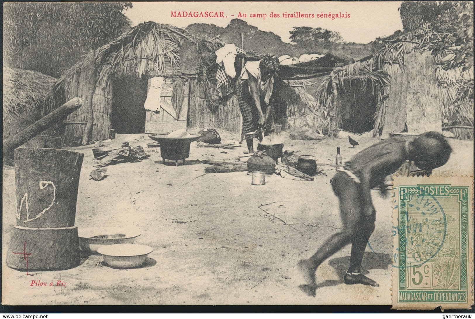 Ansichtskarten: Alle Welt: AFRIKA / MADAGASKAR, Kleine Schachtel Mit 100 Historischen Ansichtskarten - Ohne Zuordnung