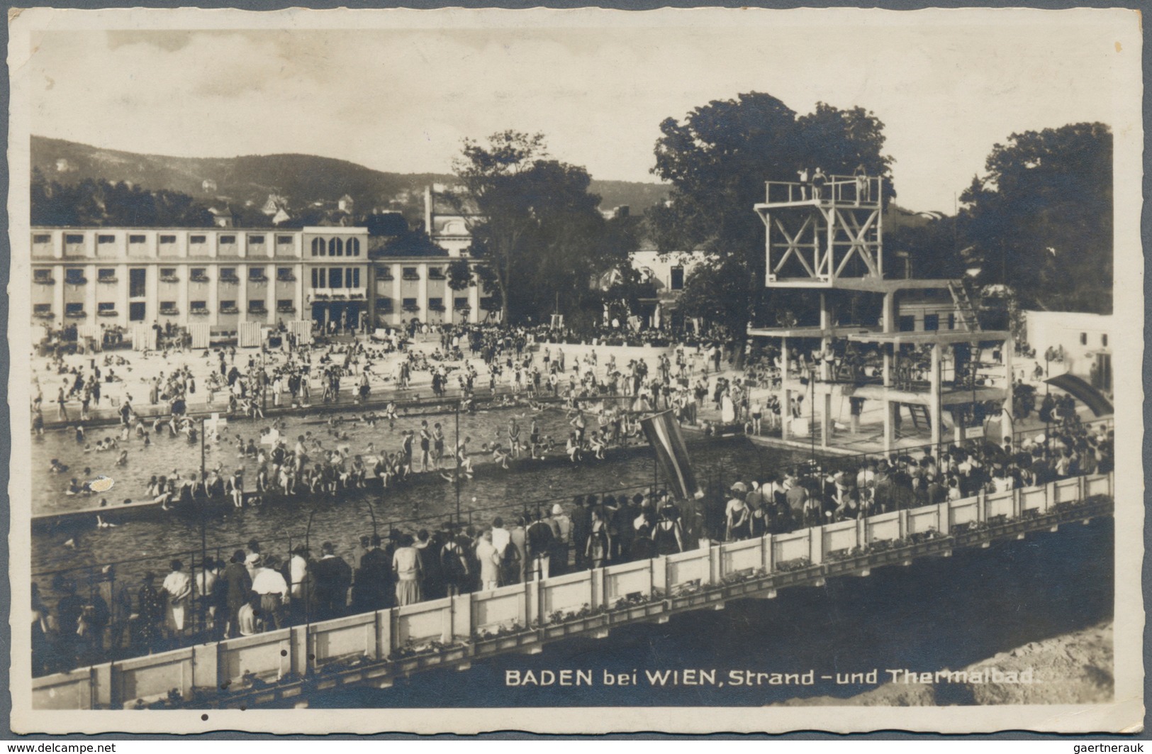 Ansichtskarten: KARTON, Mit Gut 1300 Historischen Ansichtskarten Ab Ca. 1898 Bis In Die 1970er Jahre - 500 Postcards Min.