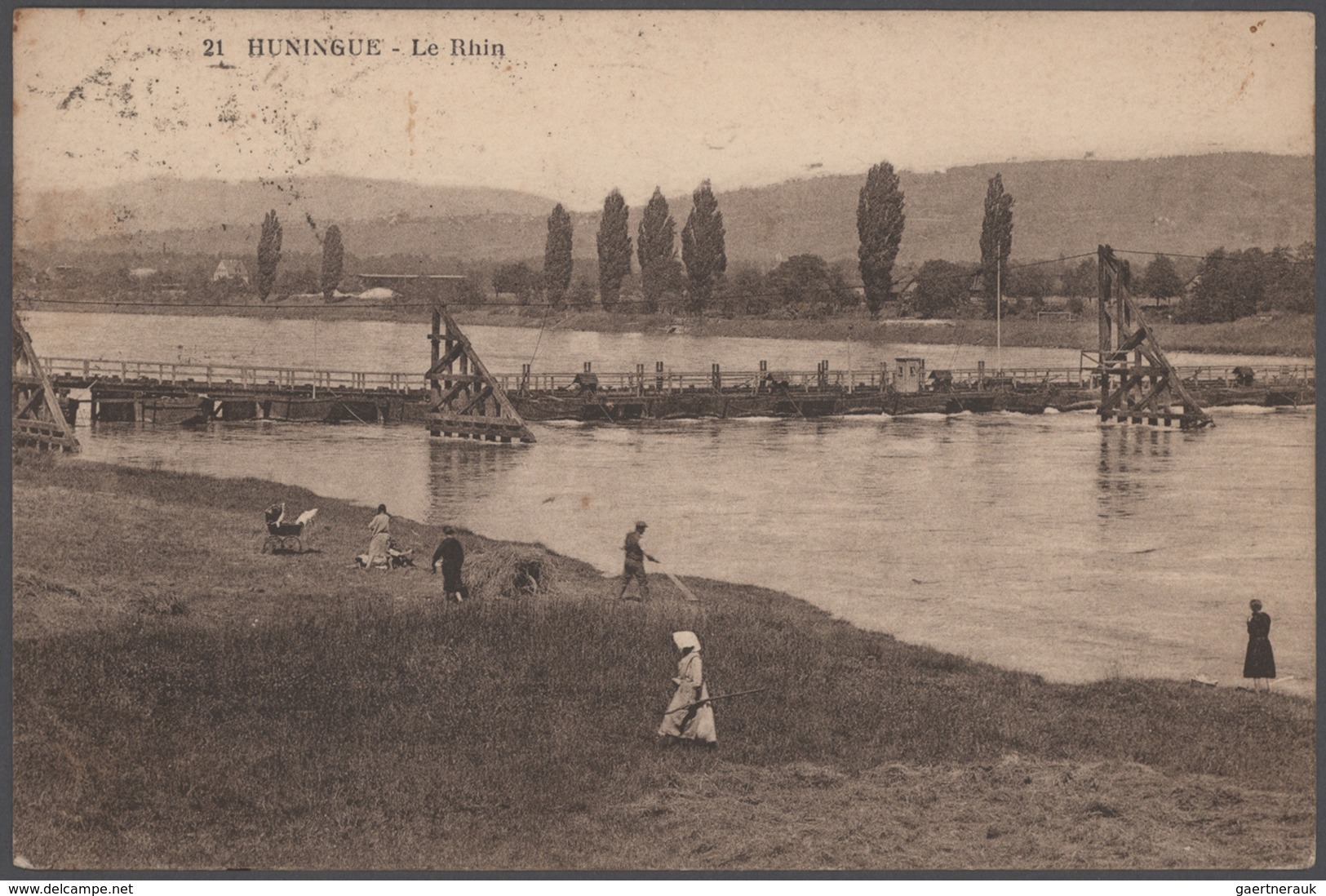 Ansichtskarten: WÜHLKISTE, Karton Mit über 2000 Alten Und Neuen Ansichtskarten, Eine Vielseitige Mis - 500 Postcards Min.