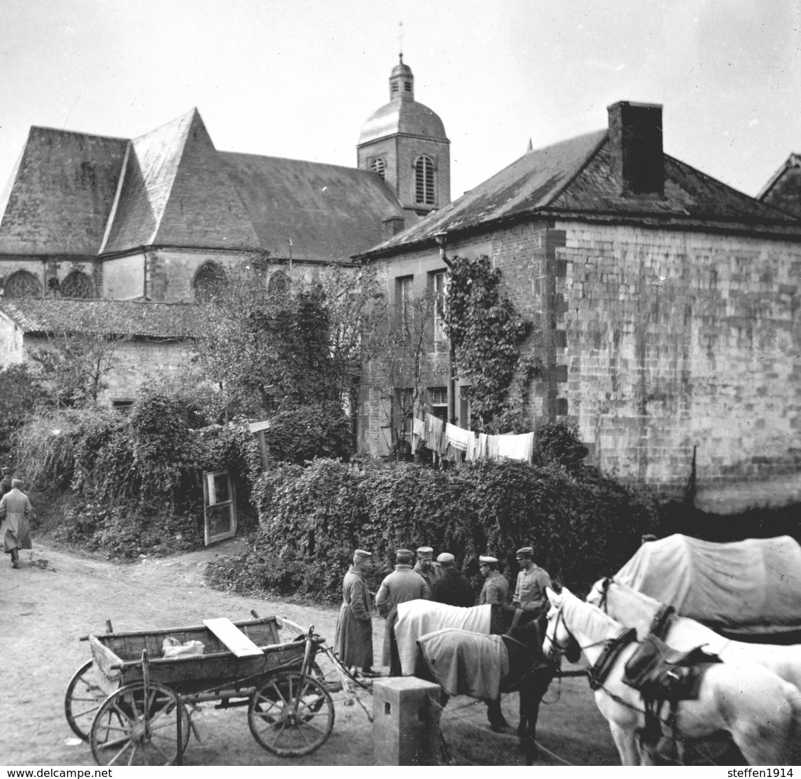 08 - St Morel -  Eglsie - Deutsche Soldaten - -carte Allemande Photo-1914-1918 WWI - Autres & Non Classés