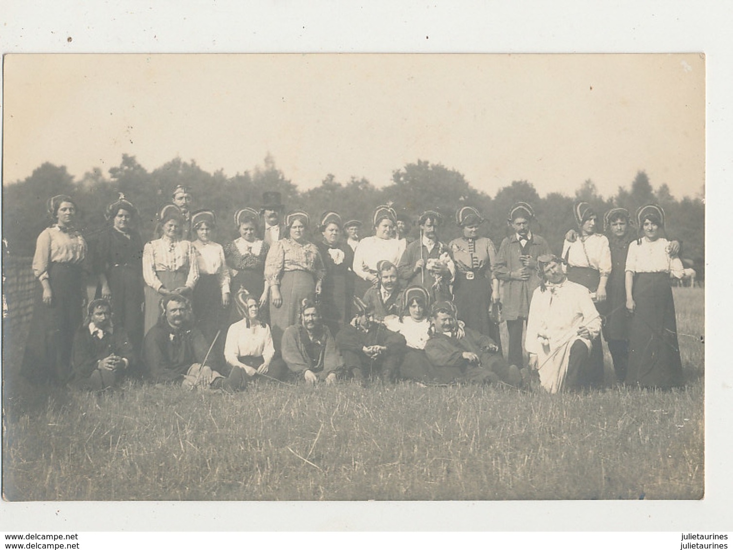 51 CHAMPIGNY CARTE PHOTO DE GROUPE CPA BON ETAT - Champigny