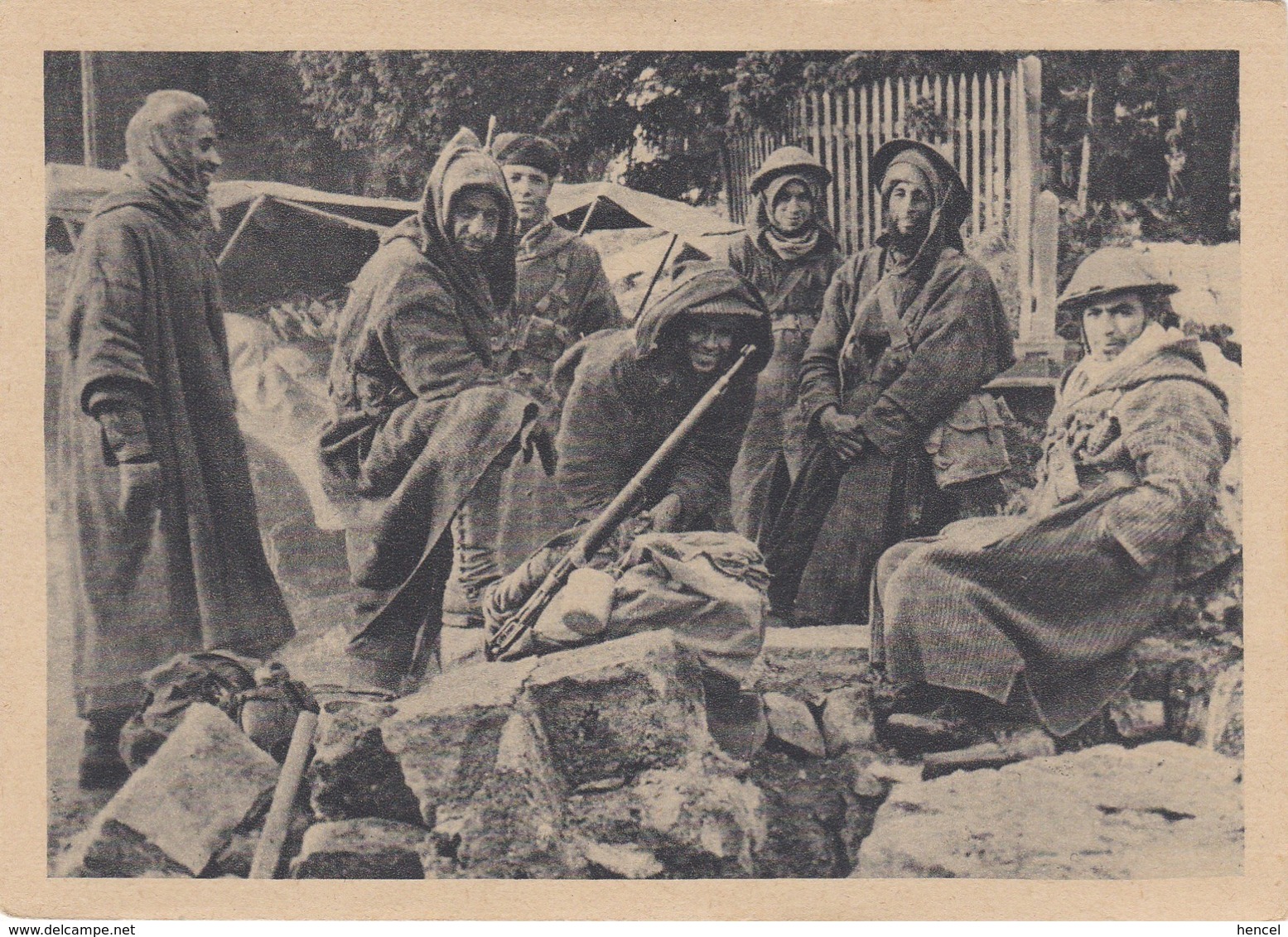 Goumiers Dans Les Vosges En Décembre 1944 - Régiments