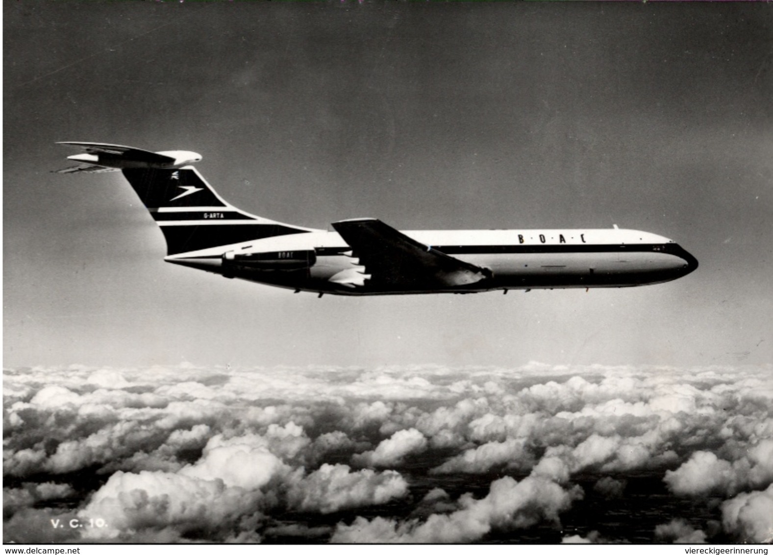 ! 1966 Ansichtskarte Düsenflugzeug BOAC, Jetliner, Leeds - 1946-....: Ere Moderne