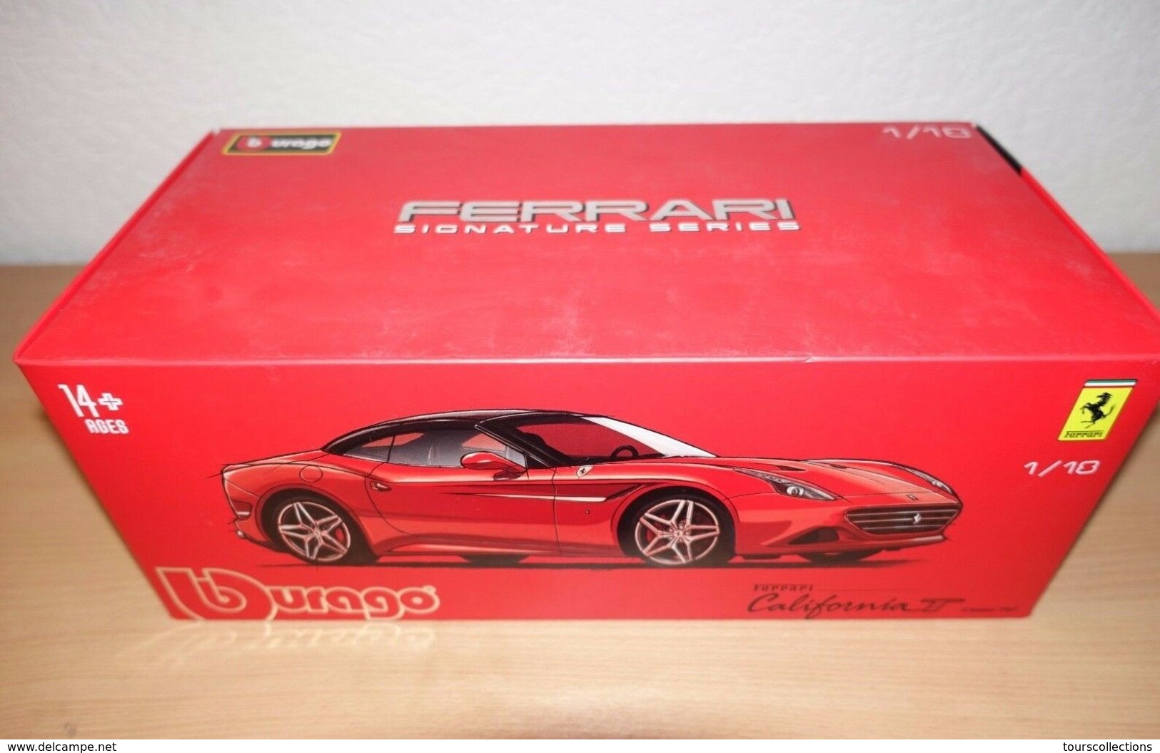 Ferrari California T rouge foncé toit fermé (version luxe de 2015) 1/18 Burago n° 16902