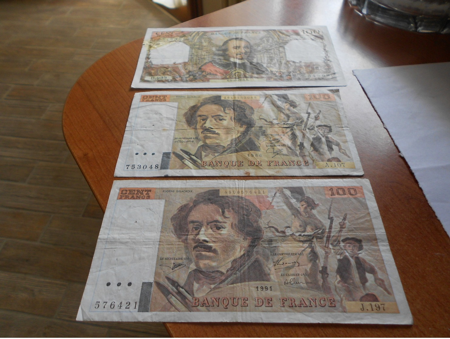 FRANCE     -   100  FRANCS  BILLETS  LOT  - - 100 F 1978-1995 ''Delacroix''