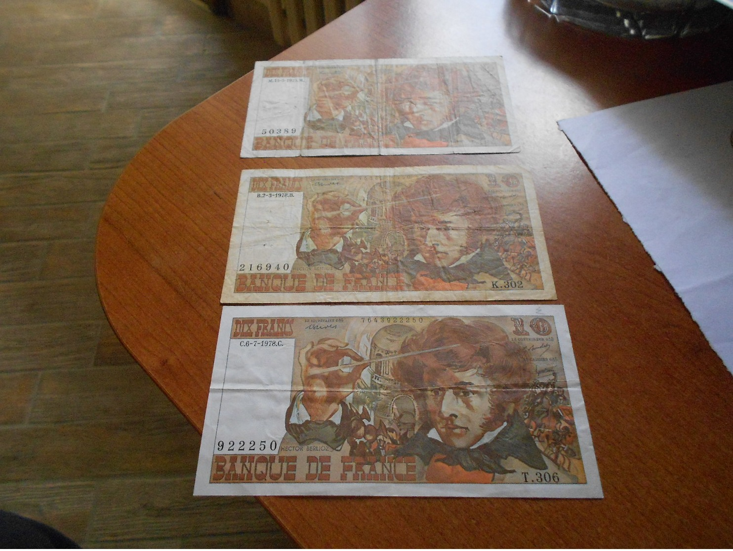 FRANCE     -   10  FRANCS  BILLETS  LOT - 10 F 1972-1978 ''Berlioz''