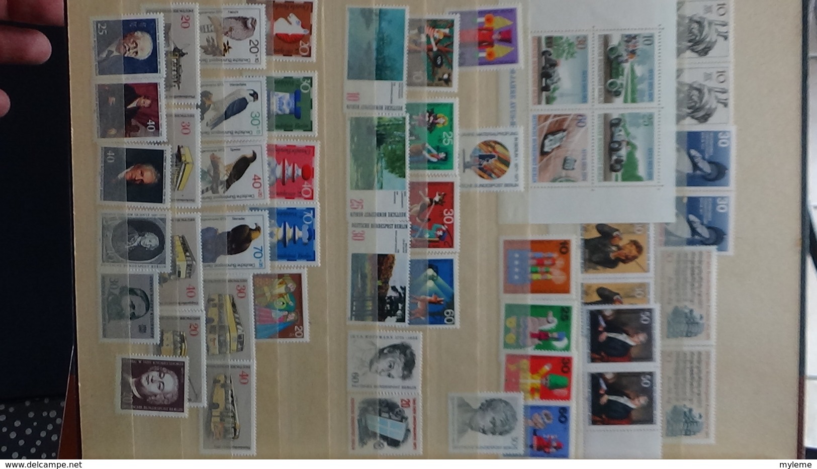 B367 Collection De Timbres D'Allemagne ** Dont Bonnes Petites Valeurs. A Saisir  !!! - Collections (with Albums)