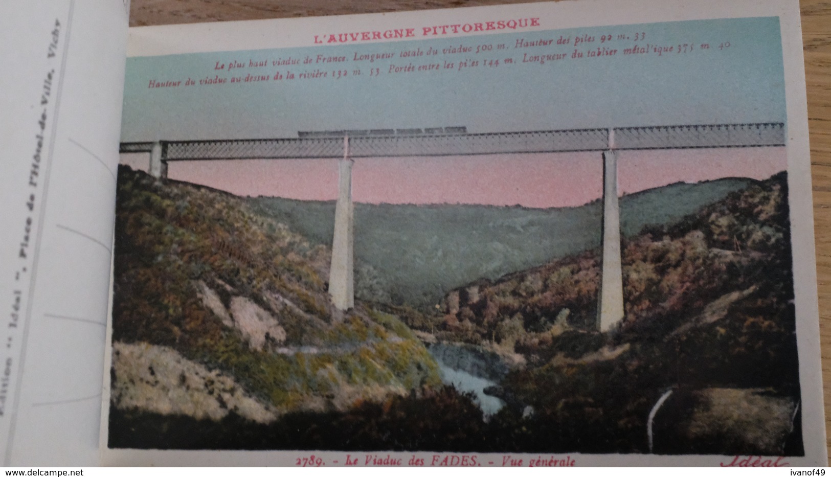 2 Carnets  VIADUC des FADES - CPA - dont 1 carnet en vues colorisés