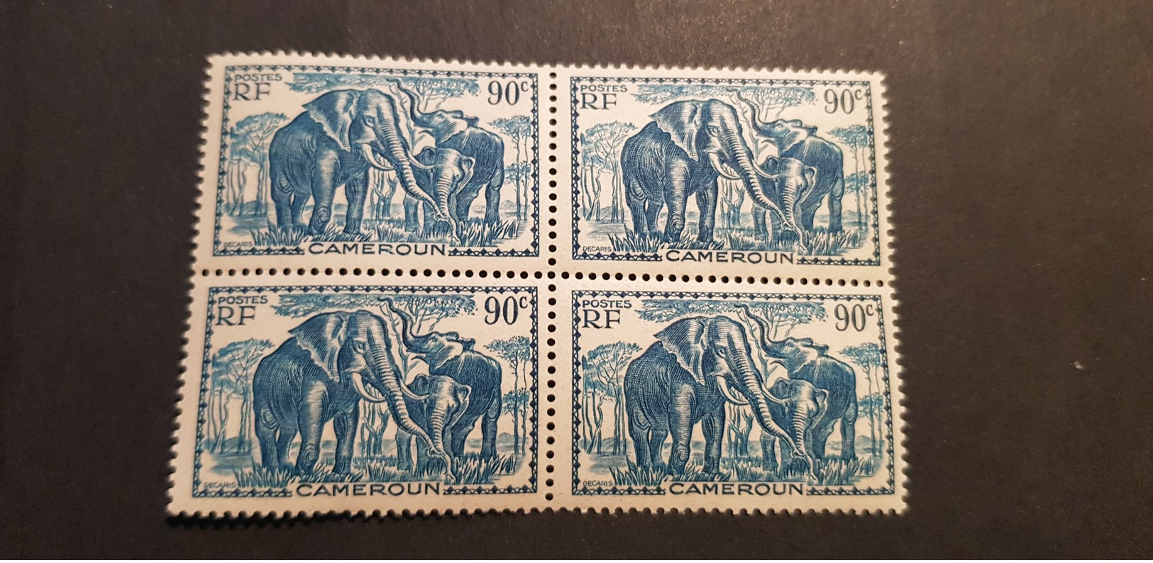 Cameroun Yvert 177** Bloc De 4 Gomme Coloniale Elephant - Neufs