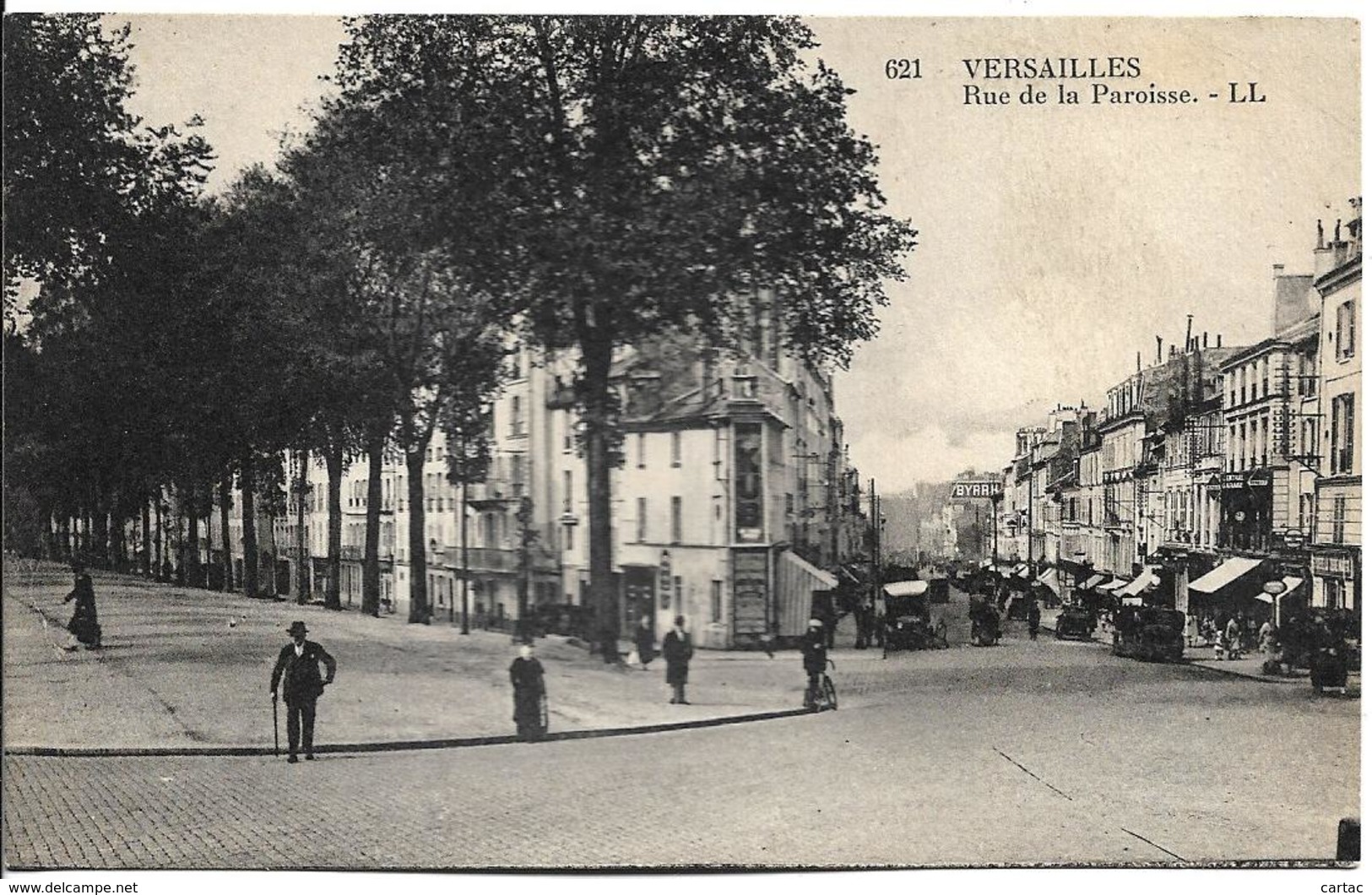 D78 - VERSAILLES - RUE DE LA PAROISSE - Quelques Personnes - Central Garage Renault - Pub : KUB-BYRRH - Versailles