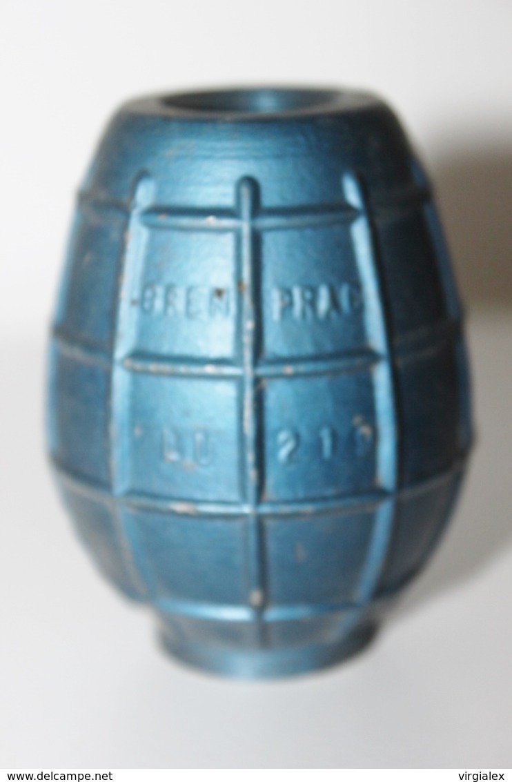 Militaria - Corps De Grenade INERTE - Arme à Feu / Munition / Artillerie / Obus / Missile / Explosif / Objet Militaire - Armes Neutralisées