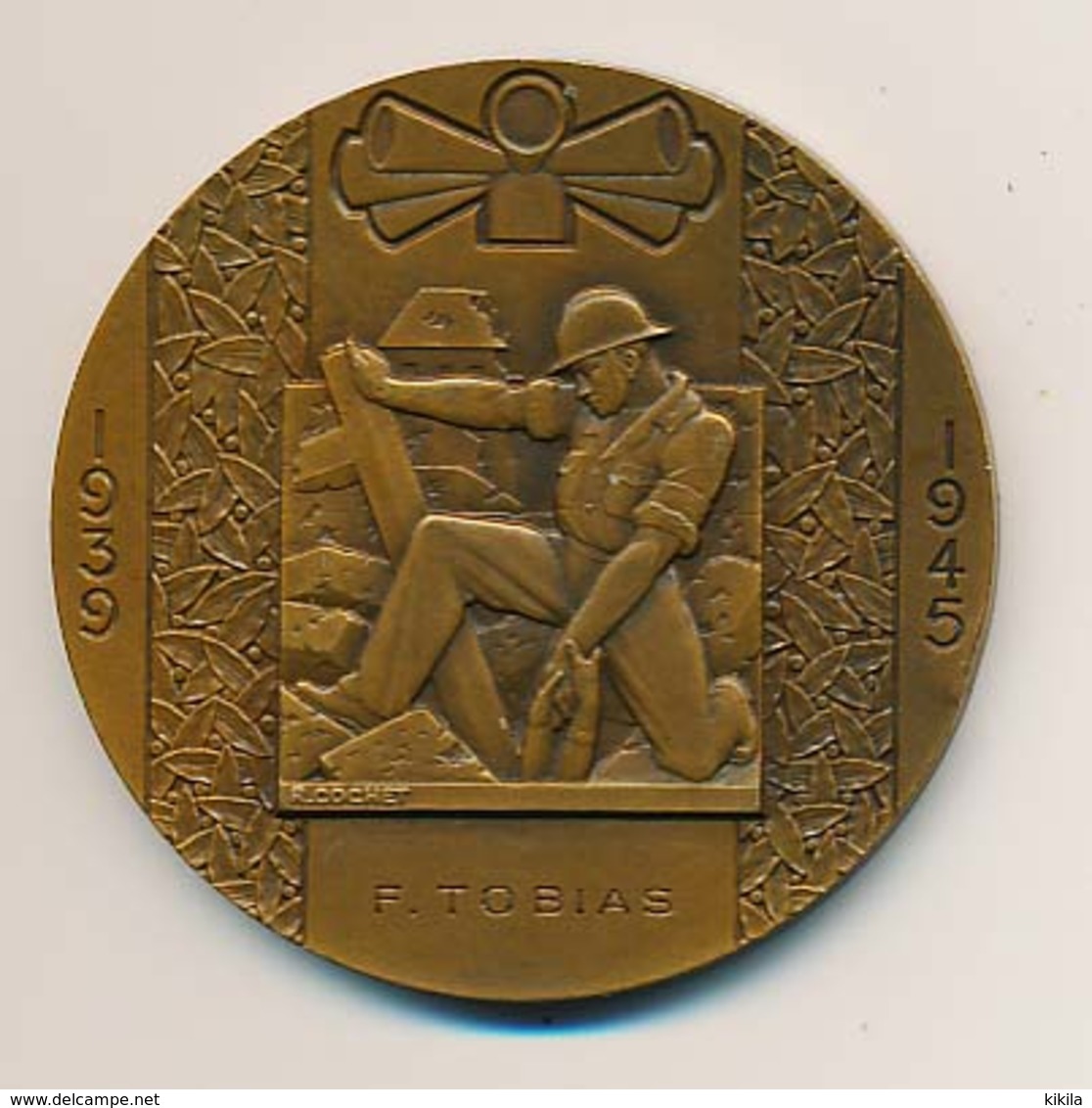 Médaille Diamètre 60mm Défense Passive 1939 - 1945 Décerné à F. Tobias - France