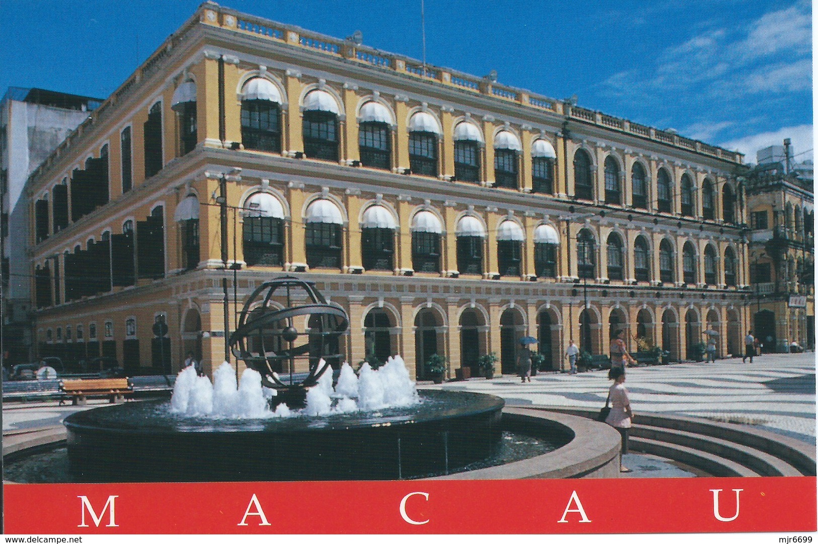 MACAU POSTCARD SET OF 10. EDITION OF MACAU GOVERNMENT TOURIST OFFICE INCLUDING FOLDER - Macao