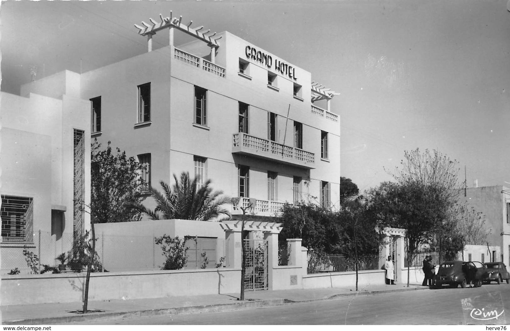 TUNISIE - SOUSSE - Grand Hôtel - (CPSM Petit Format) - Tunesië