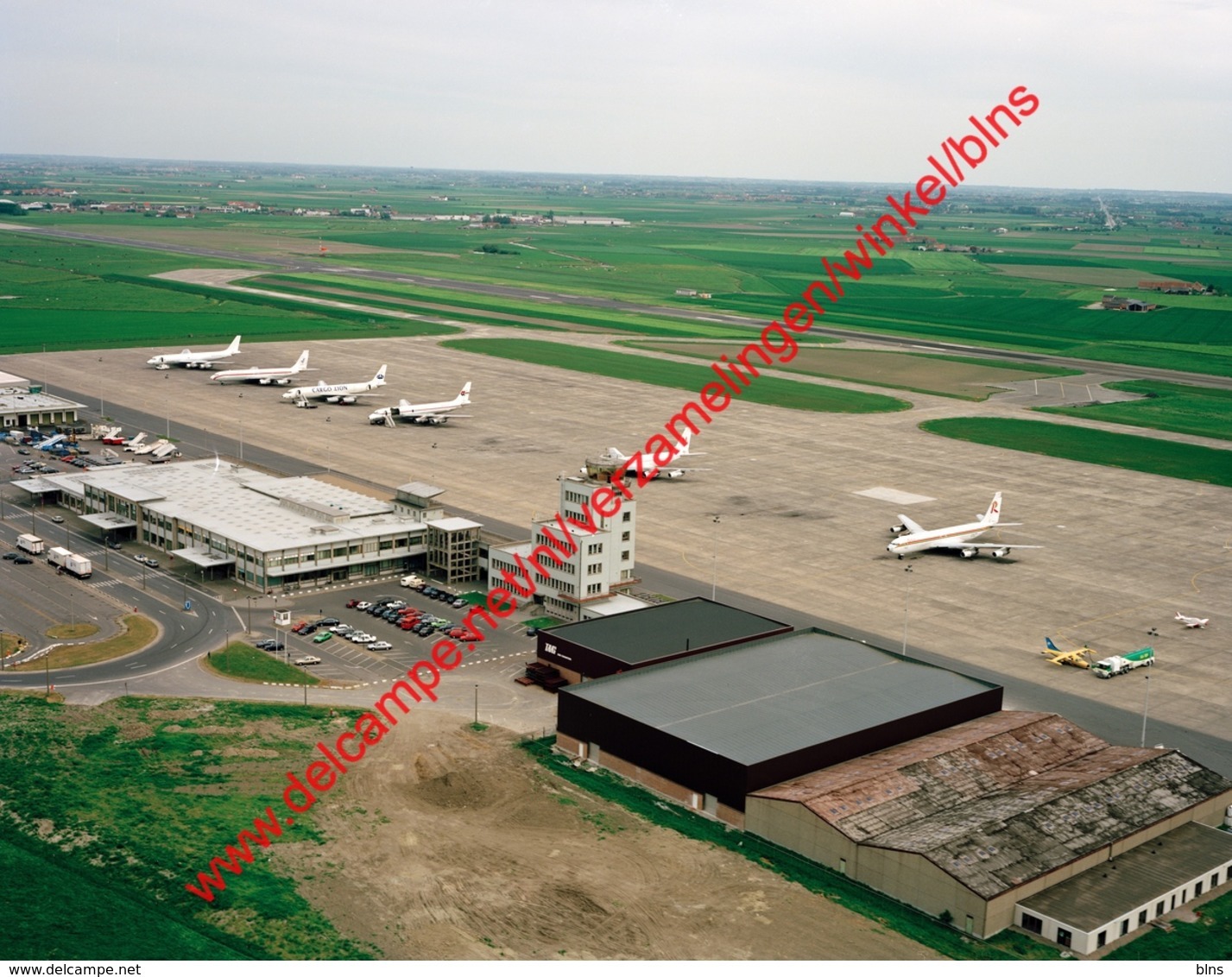 Oostende - Luchthaven In Mei 1993 - Photo 15x23cm - Luchtfoto - Plaatsen