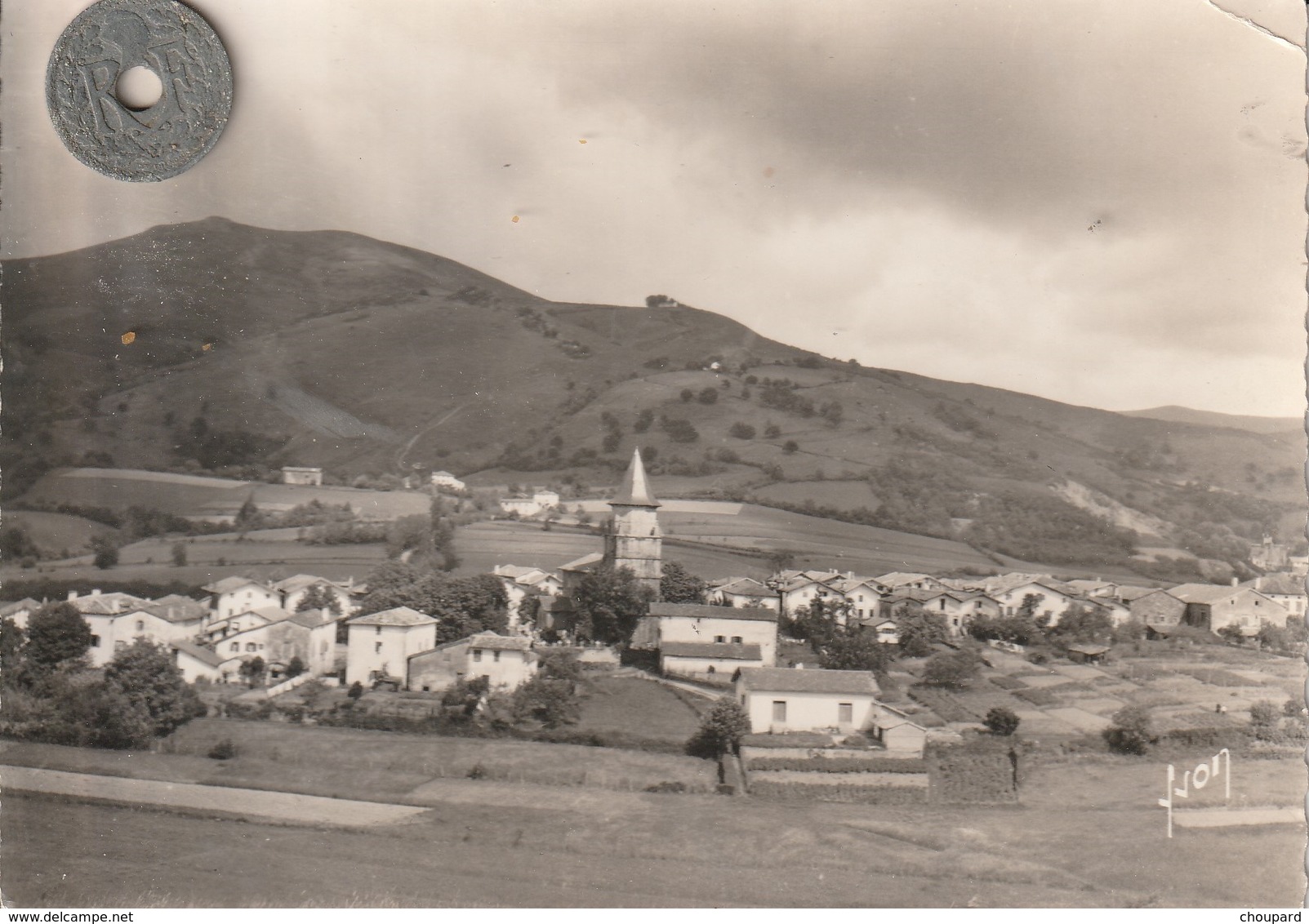 68 - Carte Postale Semi Moderne Dentelée De   AINHOA    Vue Aérienne - Ainhoa