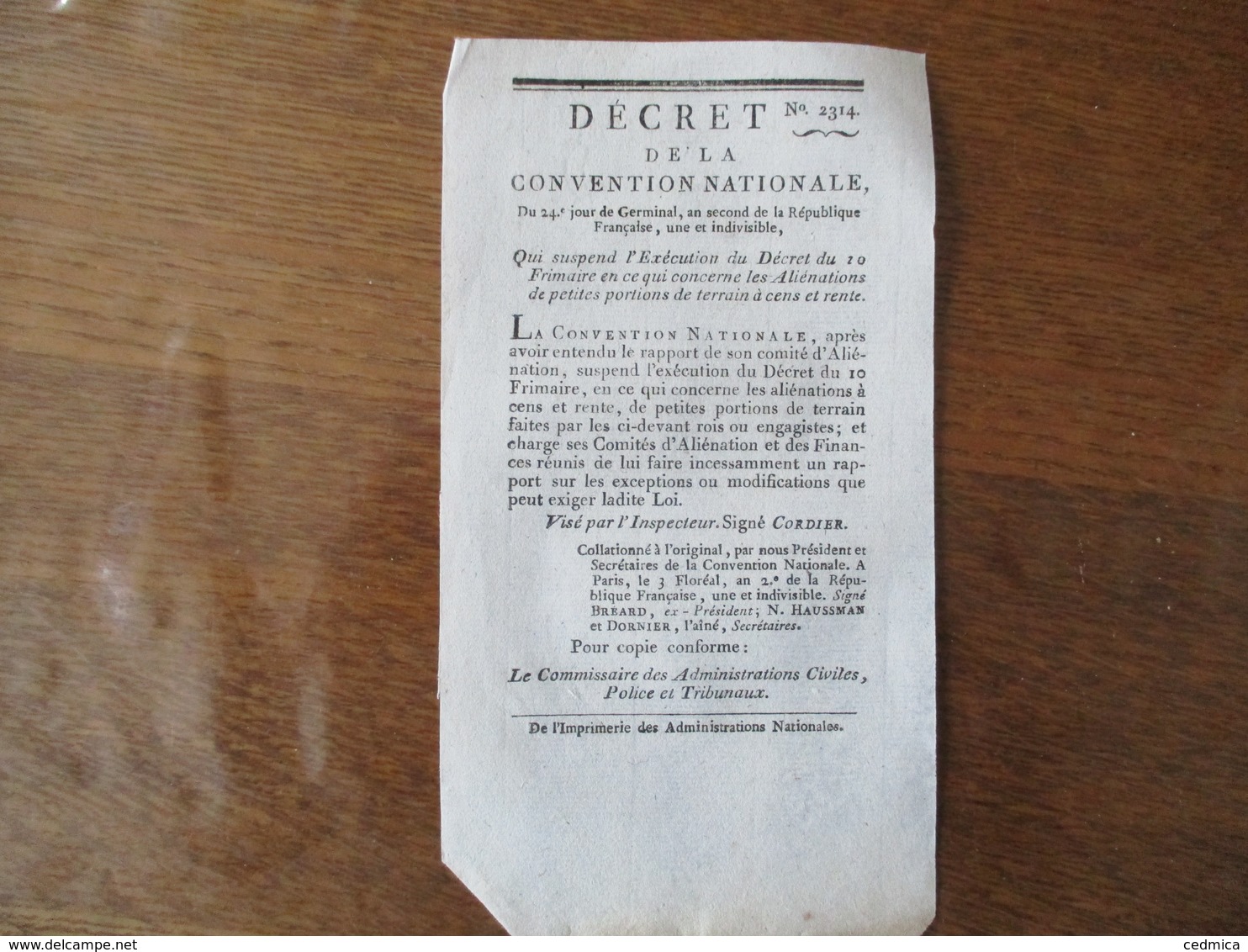 DECRET DE LA CONVENTION NATIONALE DU 24e JOUR DE GERMINAL AN SECOND QUI SUSPEND L'EXECUTION DU DECRET DU 10 FRIMAIRE EN - Décrets & Lois