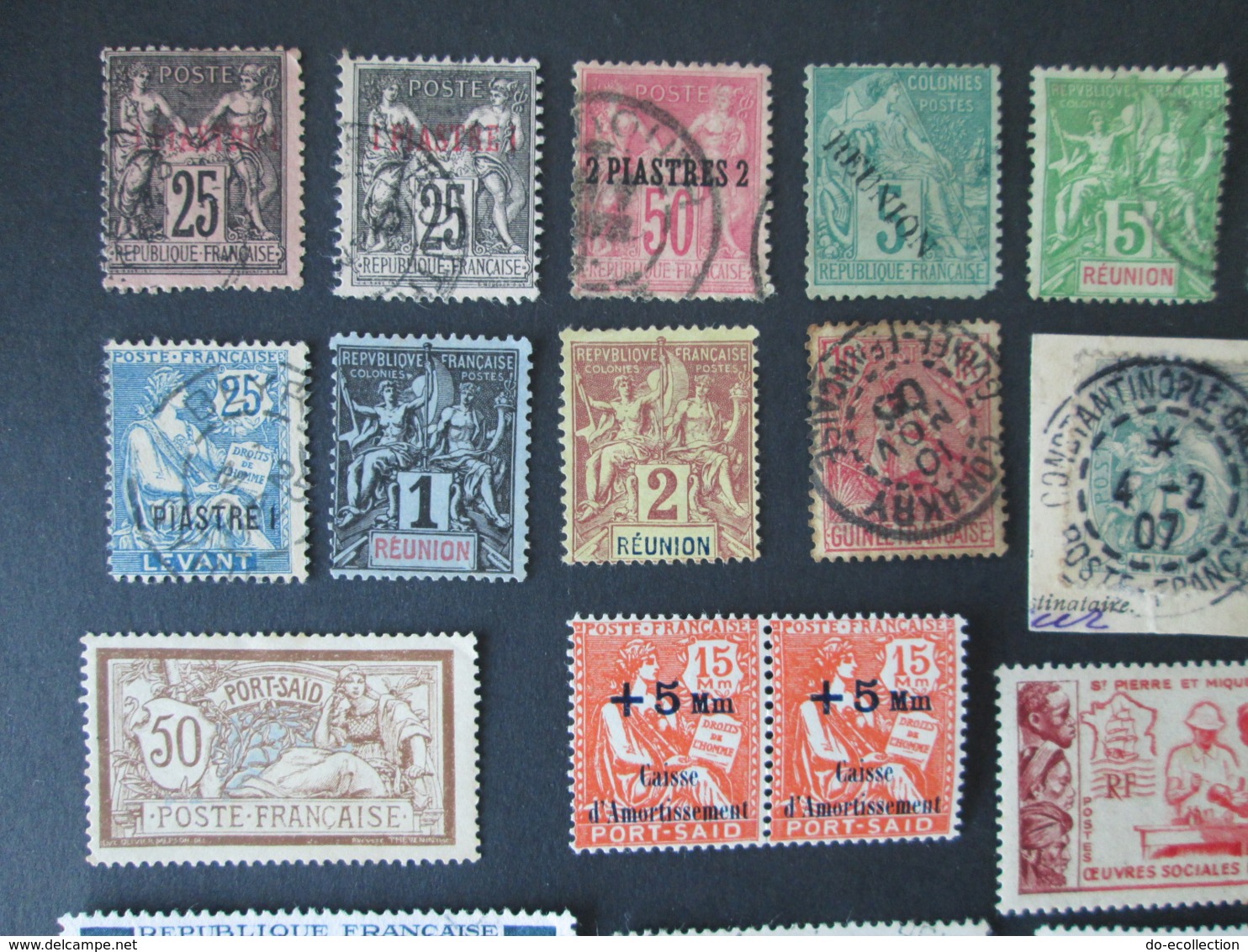 COLONIES FRANCAISES Lot De 32 Timbres LEVANT REUNION GUINEE TURQUIE PORT SAID ... FRANCE - Collections