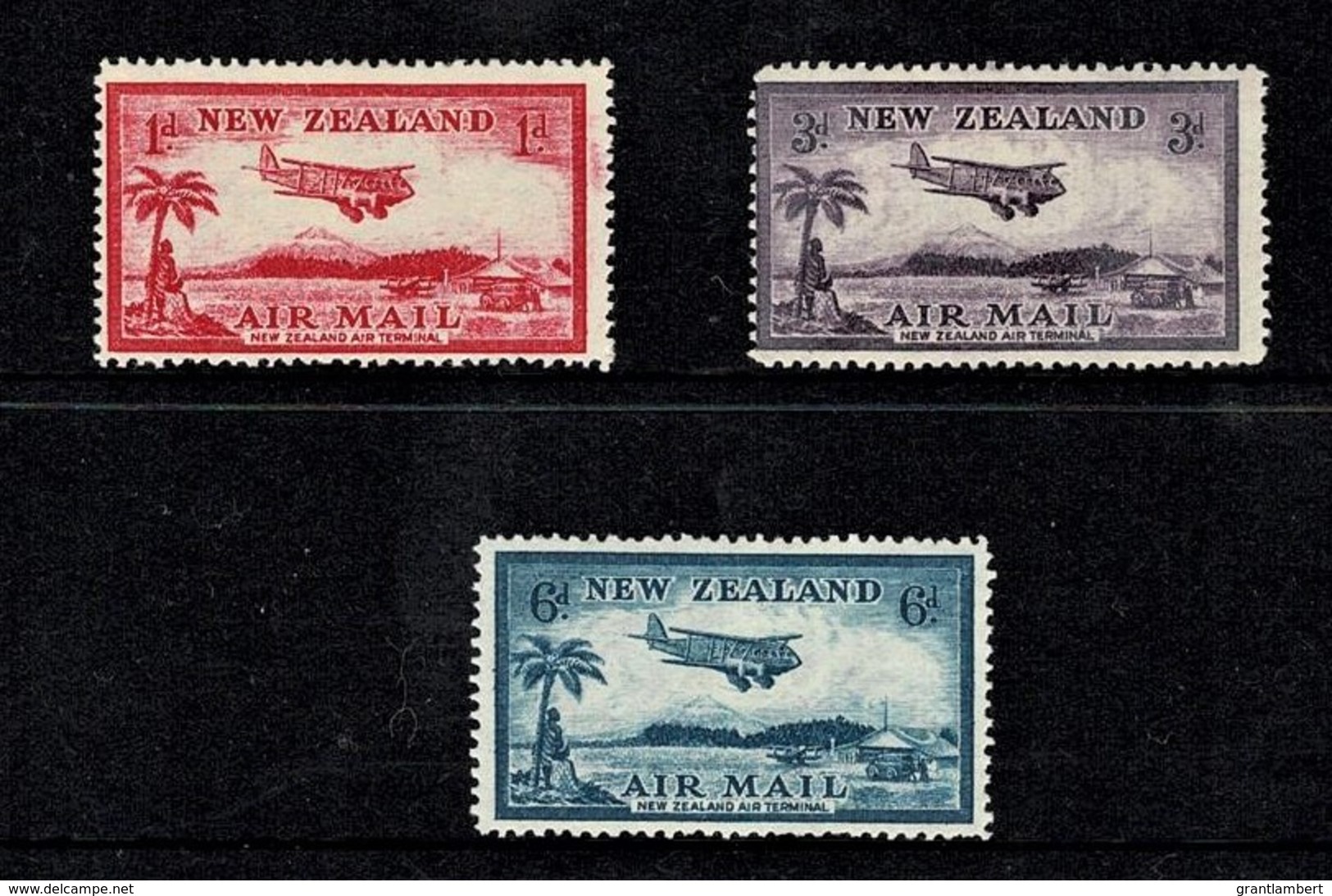 New Zealand 1935 Air Mail Set Of 3 MH - - - Unused Stamps