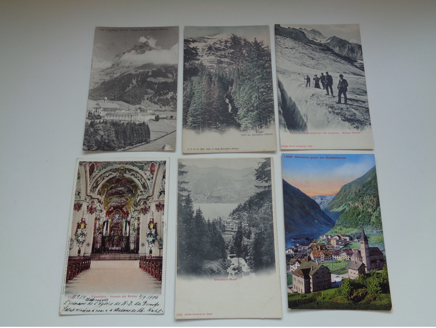 Beau lot de 60 cartes postales de Suisse    Mooi lot van 60 postkaarten van Zwitserland  Switserland  Svizzera  Sweiz