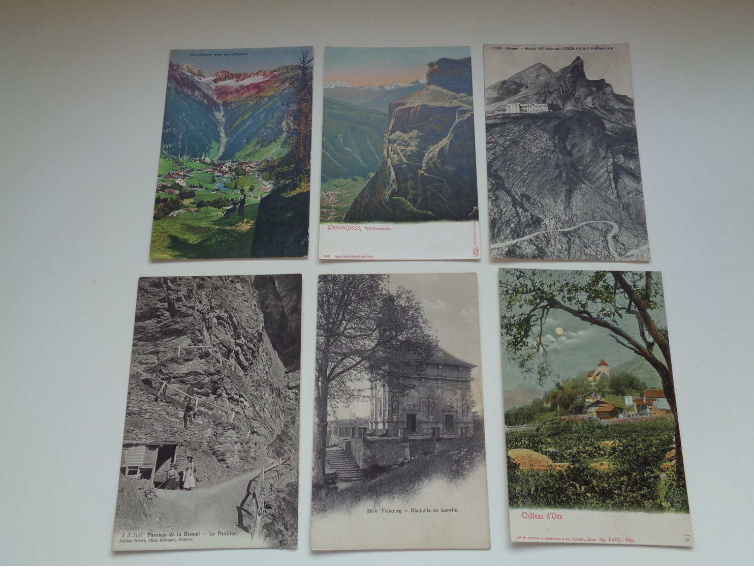 Beau lot de 60 cartes postales de Suisse    Mooi lot van 60 postkaarten van Zwitserland  Switserland  Svizzera  Sweiz