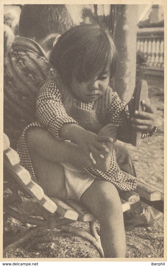 Guerra Civil, Tarjeta Postal Republicana. (*). (1937ca). Tarjeta Postal Fotográfica, AJUT INFANTIL DE RERAGUARDA. Niña P - Andere & Zonder Classificatie