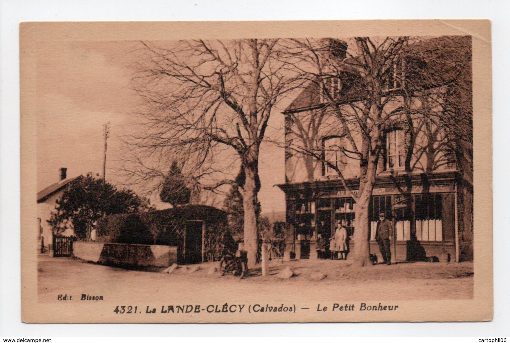 - CPA LA LANDE-CLÉCY (14) - Le Petit Bonheur - Edition Bisson 4321 - - Clécy