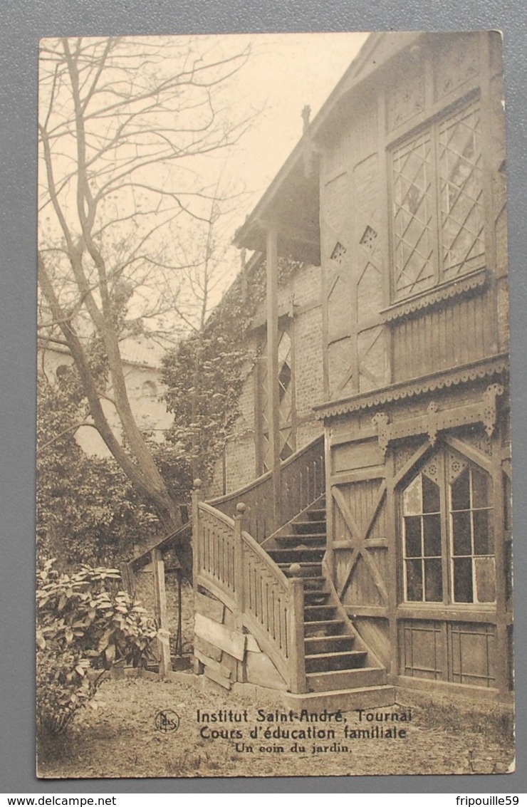 Institut Saint-André - Tournai, Cours D'éducation Familiale - Un Coin Du Jardin - Nels - Vers 1920-30 - Doornik