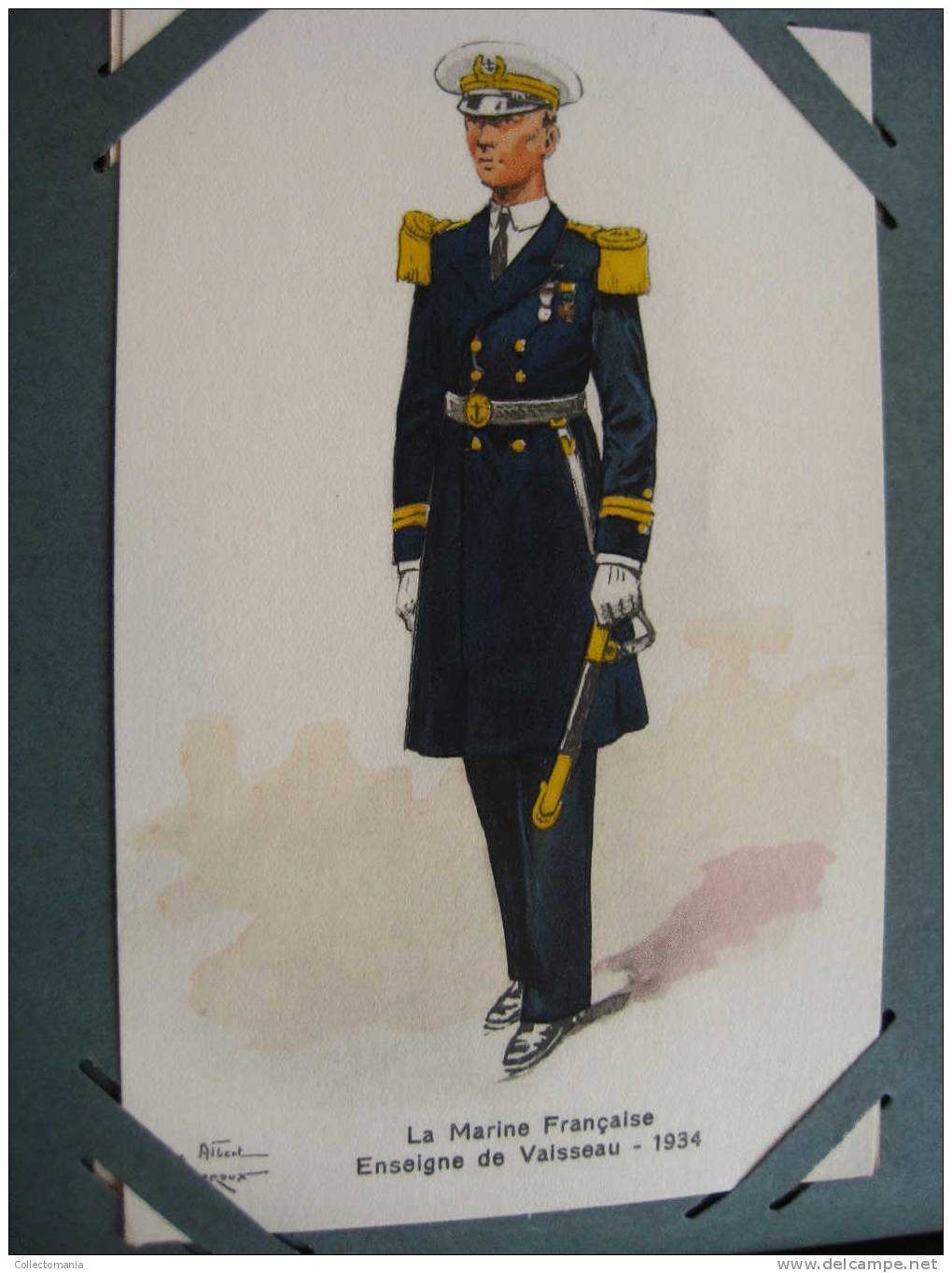 circa 1900 à 1915 comme coloré à la main - LUXE Military uniforms - 499 postcards - Album complet -  lithography superbe