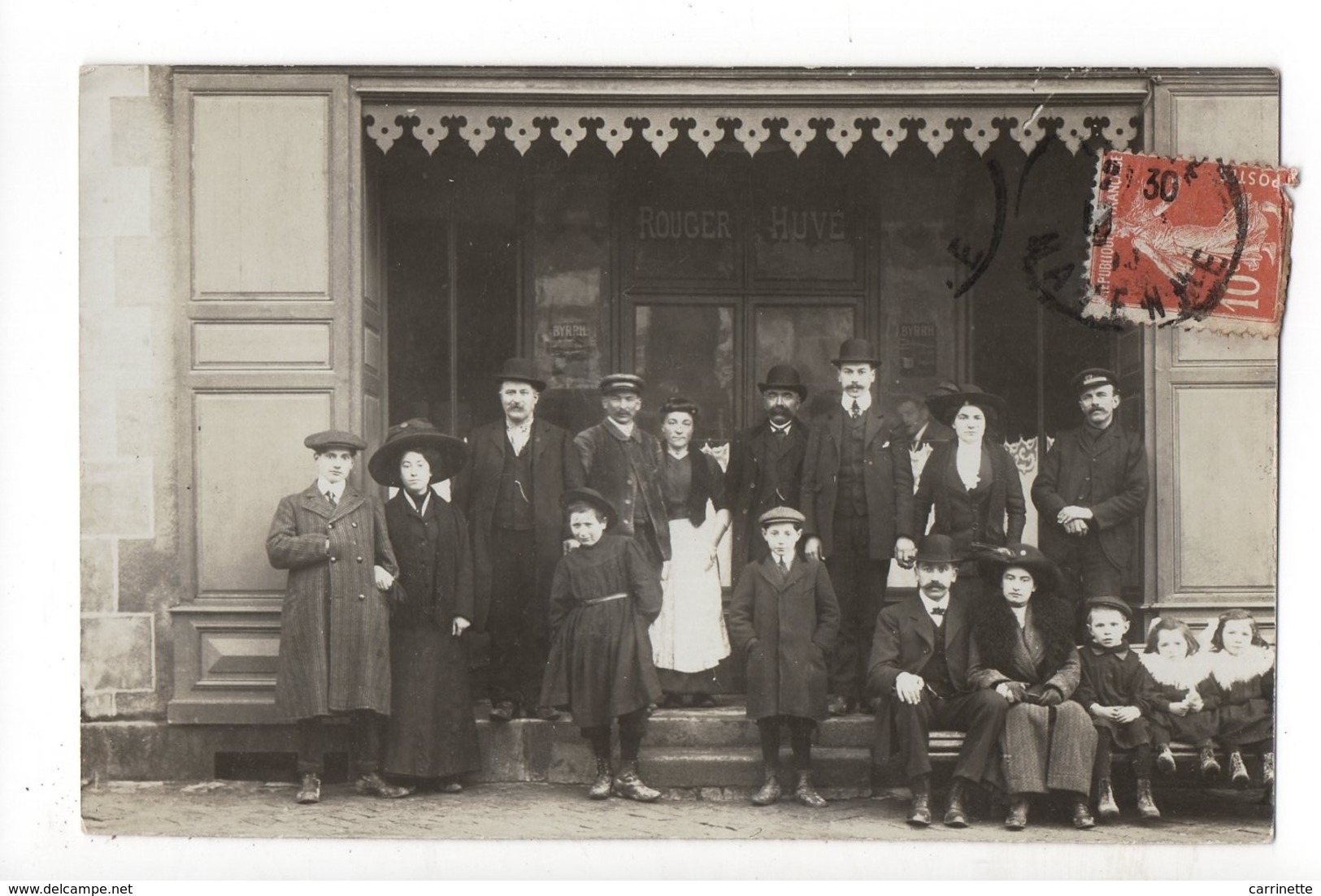 CARTE PHOTO - Devanture D'un Café ROUGER HUVE (Byrrh) - Autres & Non Classés