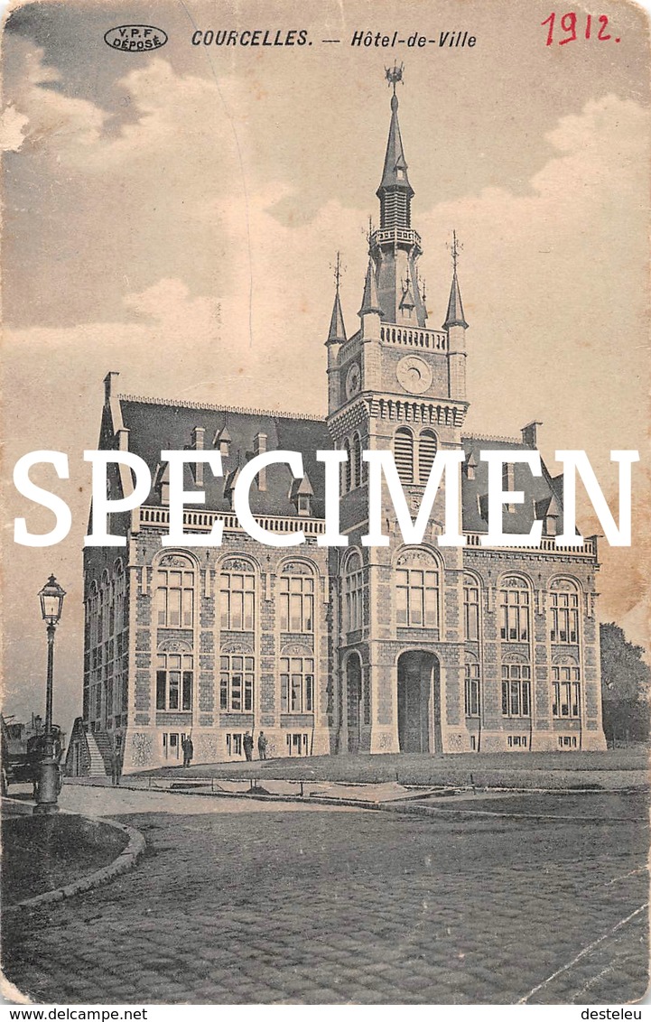 10 Hôtel De Ville 1912 - Courcelles - Courcelles