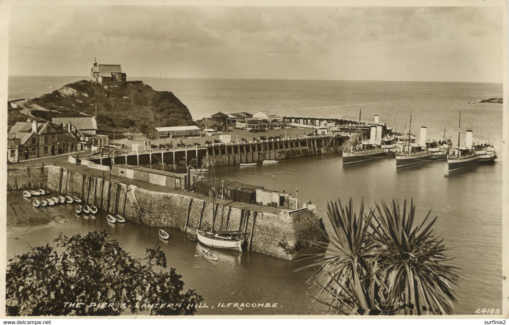 DEVON - ILFRACOMBE - THE PIER AND LANTERN HILL RP (With 3 Paddlers)  Dv204 - Ilfracombe