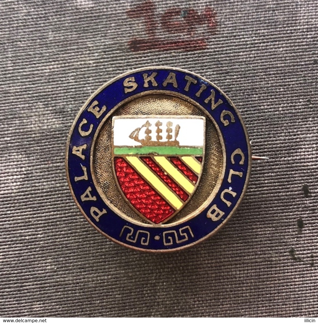 Badge Pin ZN008916 - Ice Skating England Manchester Ice Palace Skating Club - Skating (Figure)