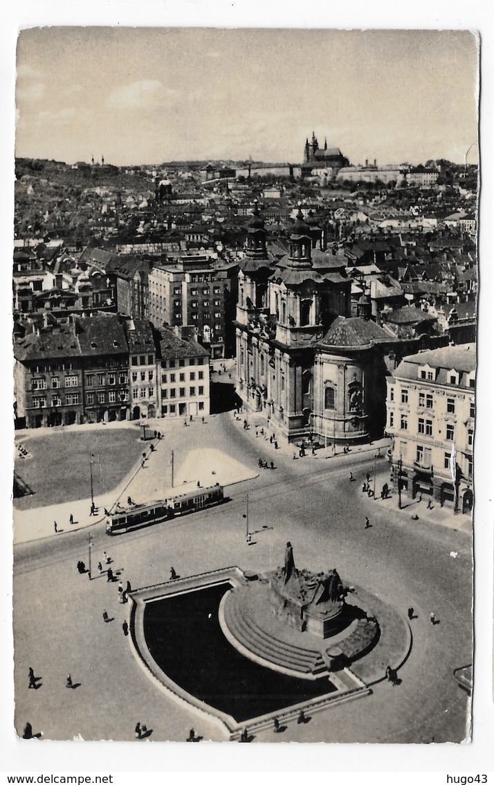 (RECTO / VERSO) TCHECOSLOVAQUIE EN 1959 - STAROMESTSKE NAMESTI - BEAU TIMBRE ET FLAMME - PLI A DROITE - CPSM GF VOYAGEE - Czech Republic