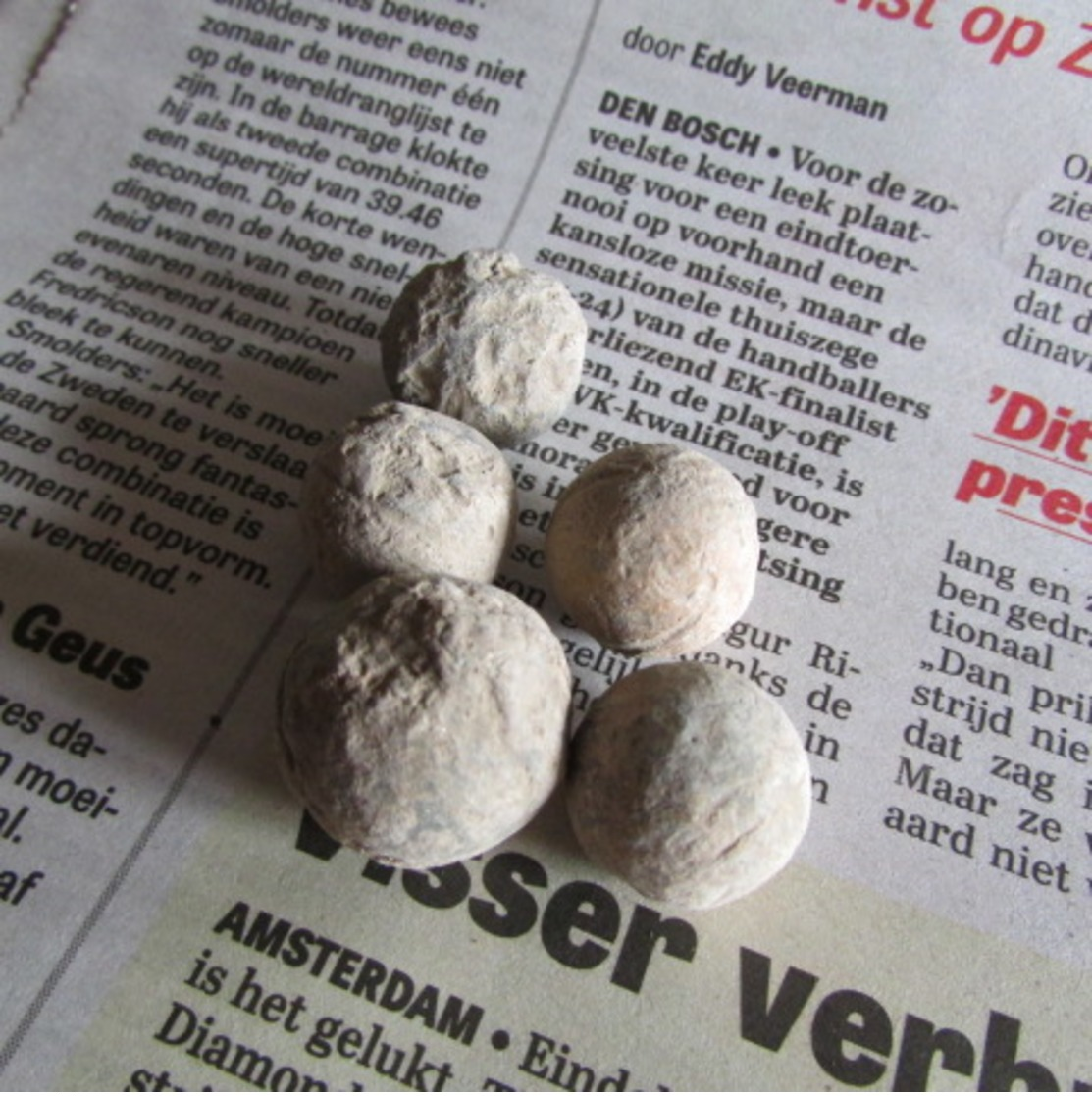 5 Waterloo Musket Balls - Armi Da Collezione