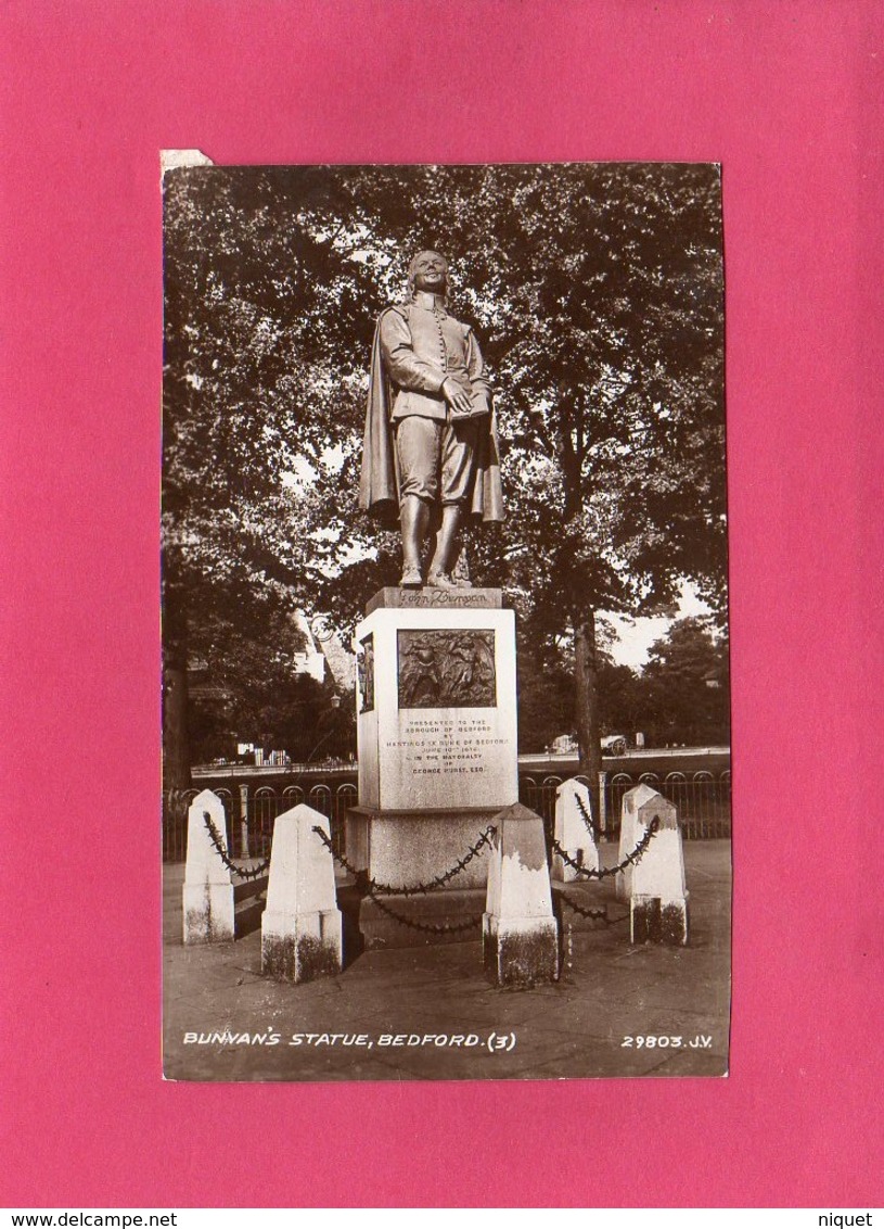 ANGLETERRE, Bedfordshire, BEDFORD, Bunvan's Statue, (Valentine), Redimensionnée - Bedford