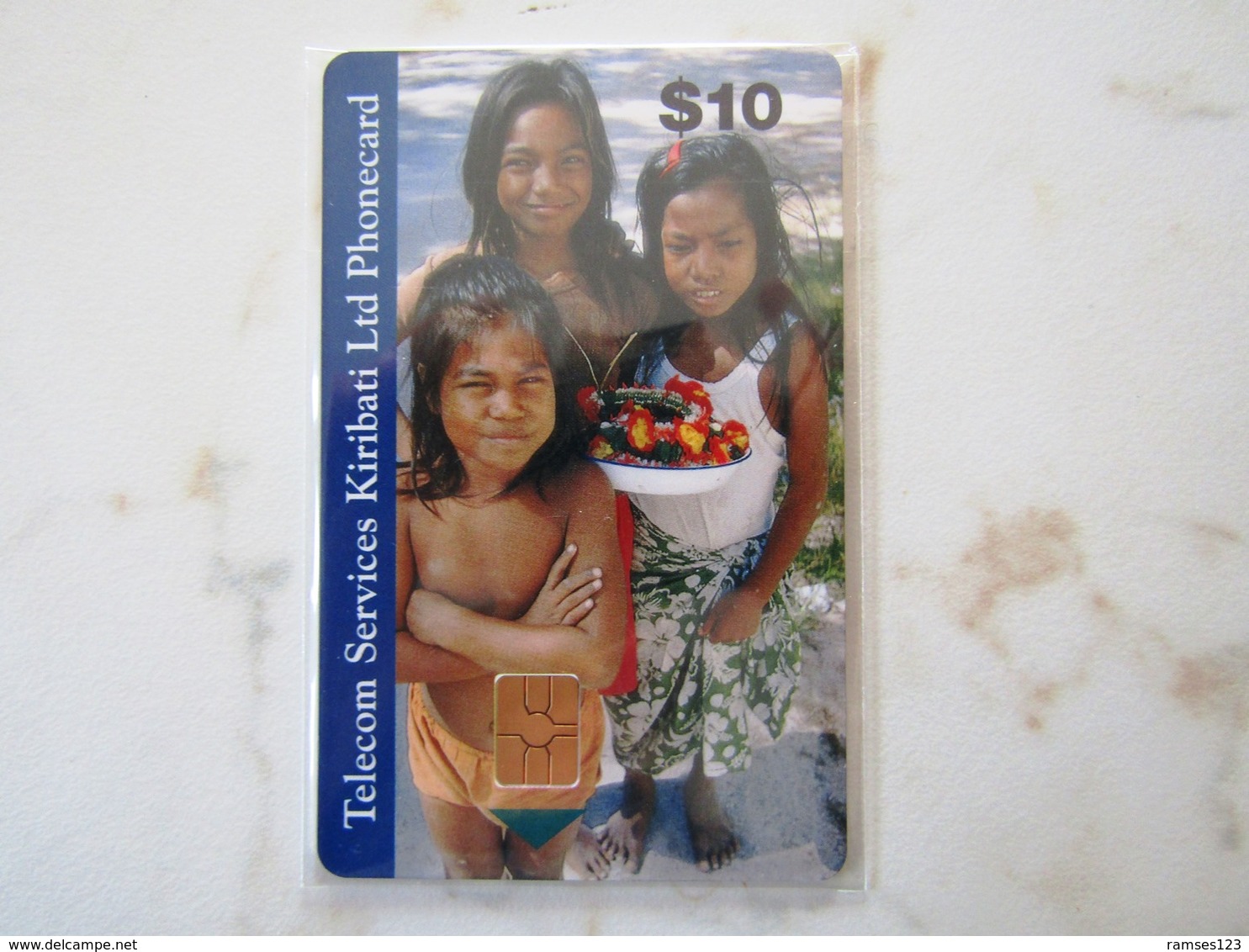 KIRIBATI  FIRST SET   CHIP   $10   MINT - Kiribati