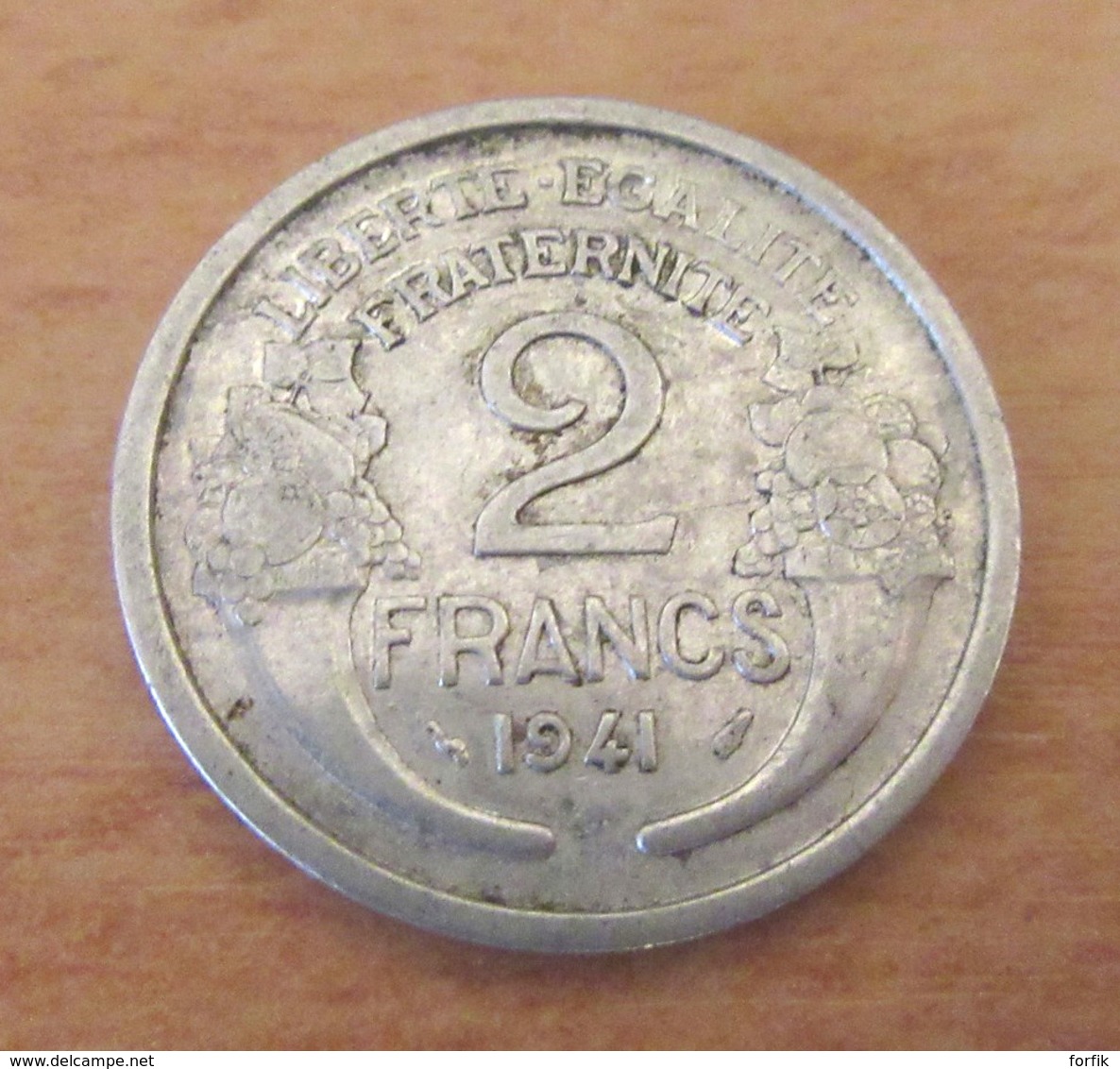 France - 5 Monnaies (millésimes peu communs) dont 2 cts Napoléon 3 1855 D (Lyon) à l'ancre, grand D et petit Lion -