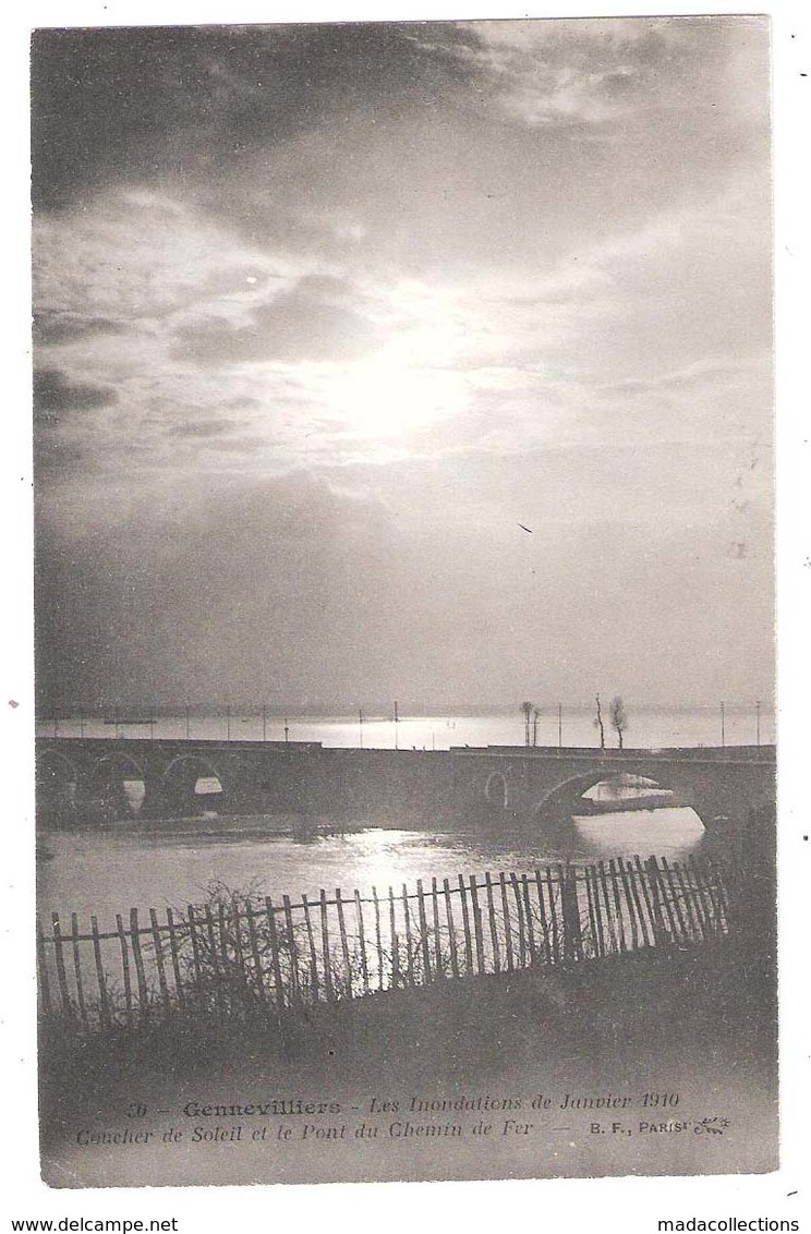 Gennevilliers (92 - Hauts De Seine)  Les Inondations De 1910 - Coucher De Soleil  Et Le Pont Du Chemin De Fer - Gennevilliers