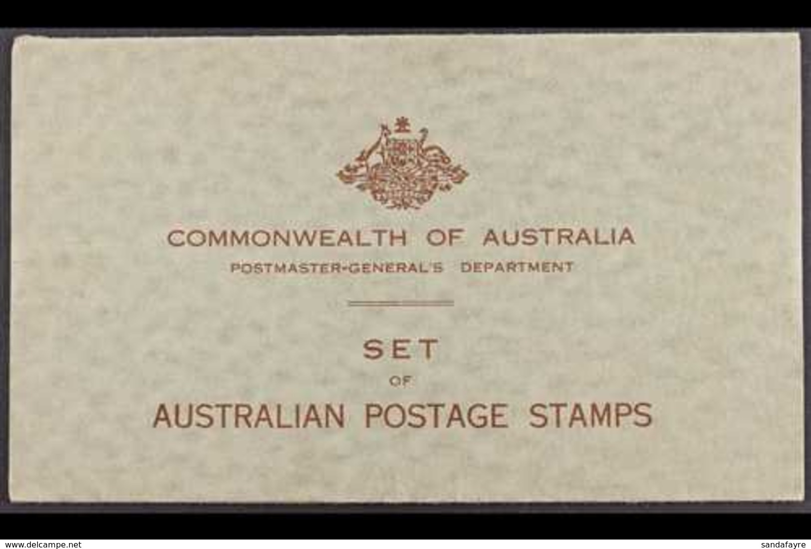 1934 COMMONWEALTH OF AUSTRALIA PRESENTATION PACK  A Greyish Folder Inscribed "Commonwealth Of Australia / Postmaster-Gen - Andere & Zonder Classificatie