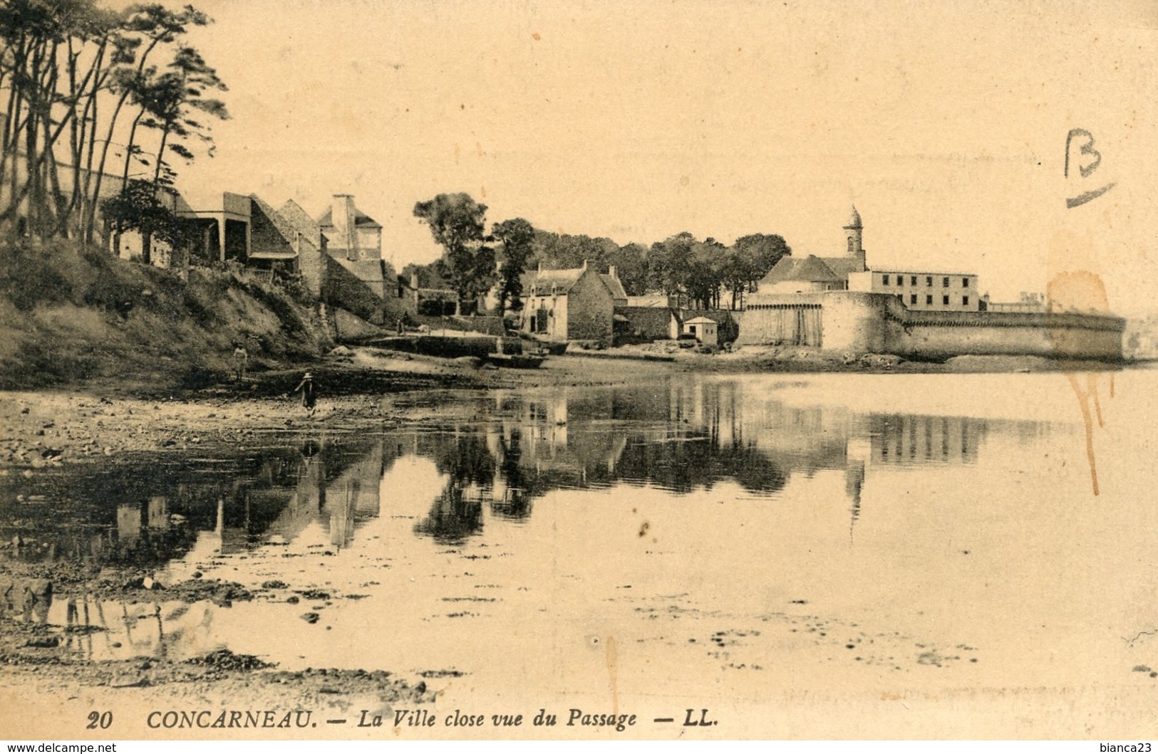 B64875 Cpa Concarneau - La Ville Close Vue Du Passage - Concarneau