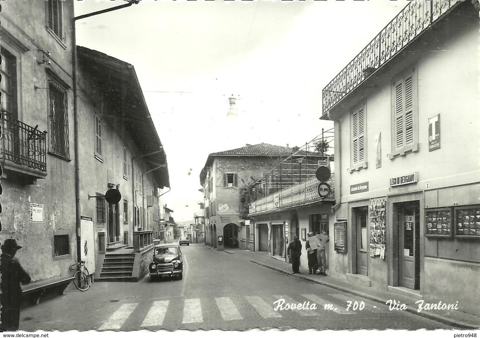 Rovetta (Bergamo) Via Fantoni, Edicola Tabaccheria E Auto D'Epoca, Car, Voiture - Bergamo