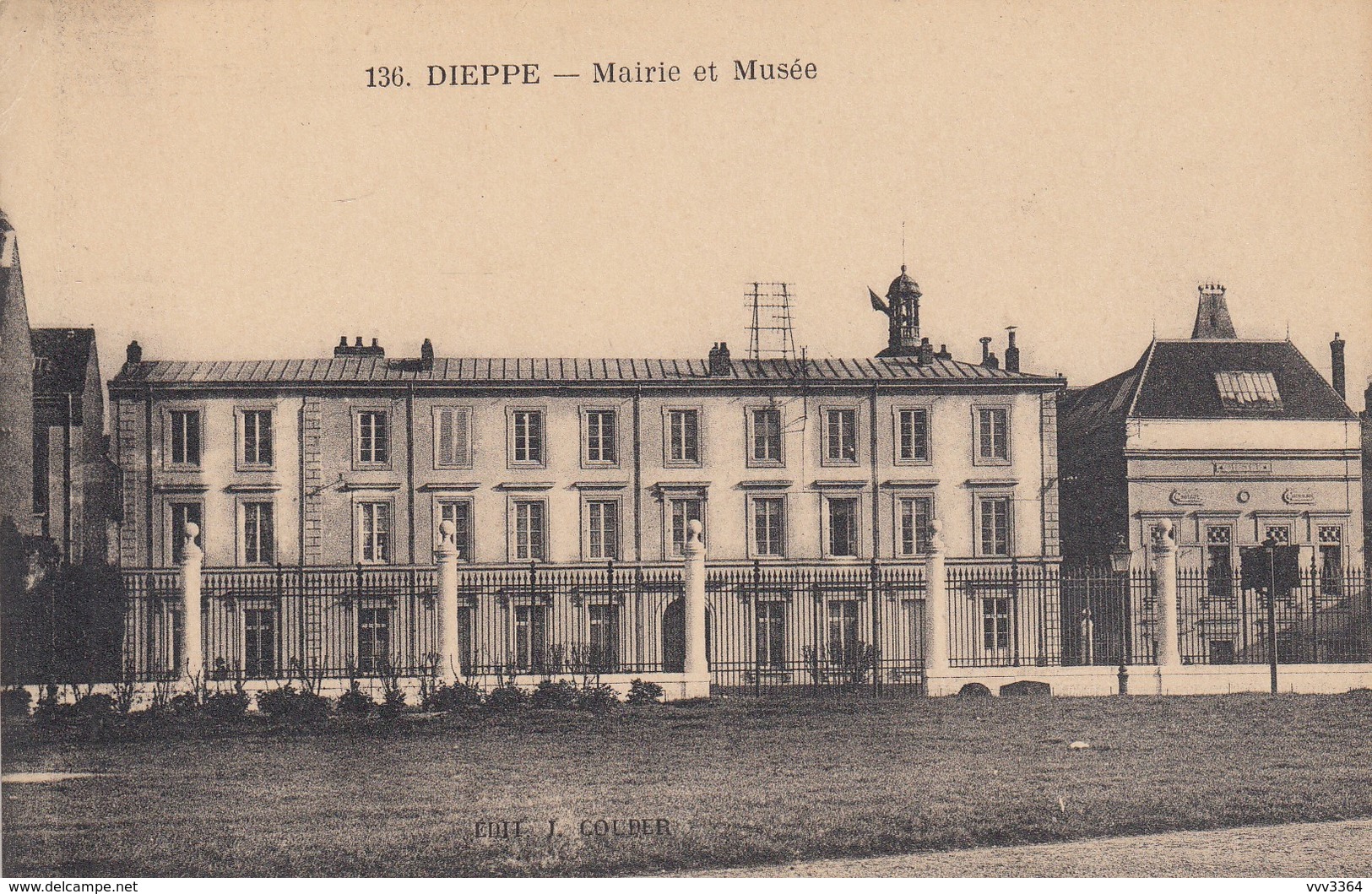 DIEPPE: Mairie Et Musée - Dieppe