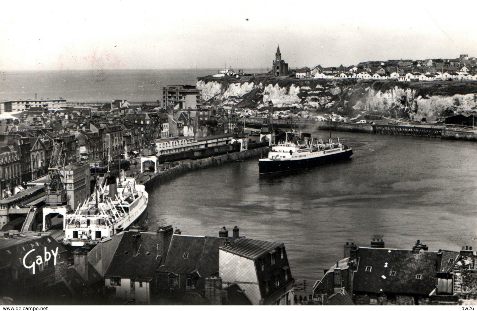 Dieppe - Le Port - Courriers Dieppe-Newhaven - Edition Artaud - CPSM Gaby N° 31 - Dieppe