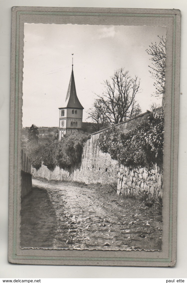 CPSM Dentelée - BARR (67) - Aspect De L'ancien Chemin D'accès à L'Eglise Protestante En 1950 - Barr