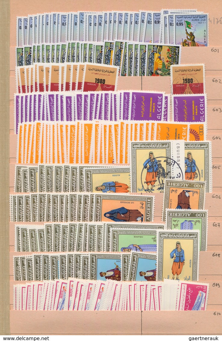 Algerien: 1962/1994, Comprehensive Almost Exclusively MNH Stock In Two Thick Albums With Plenty Of M - Cartas & Documentos